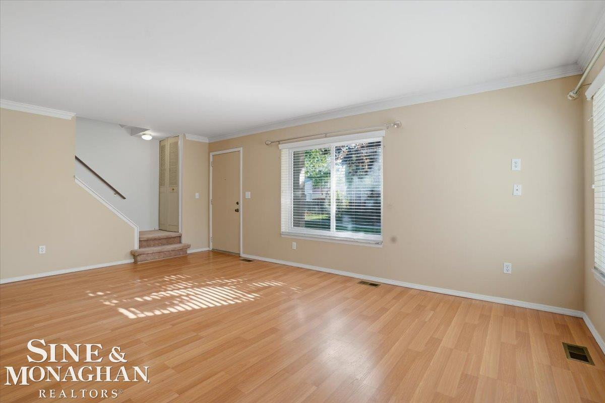 31627 Breezeway Street, New Baltimore, MI 48047 — Photo 8