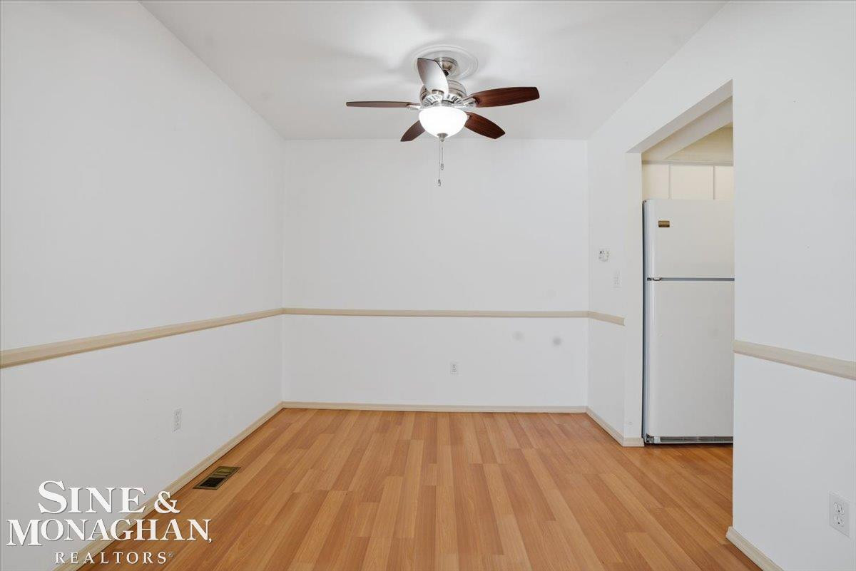31627 Breezeway Street, New Baltimore, MI 48047 — Photo 9