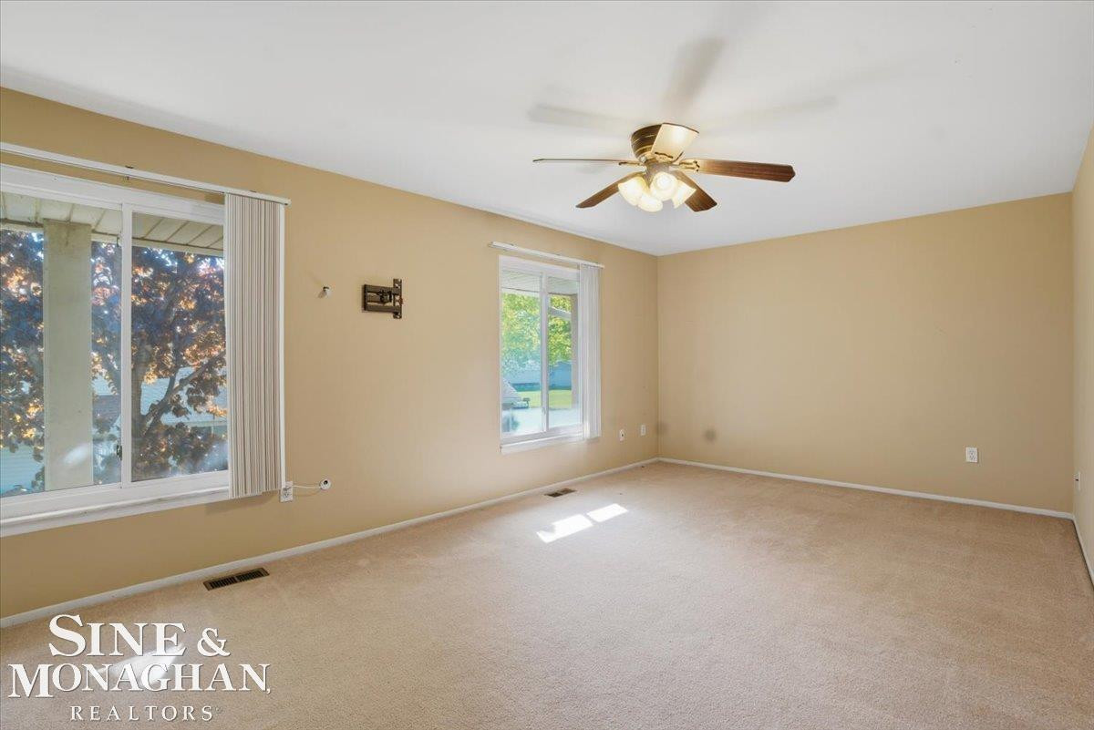 31627 Breezeway Street, New Baltimore, MI 48047 — Photo 20