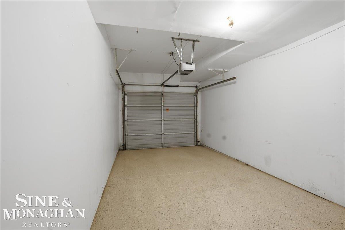 31627 Breezeway Street, New Baltimore, MI 48047 — Photo 28