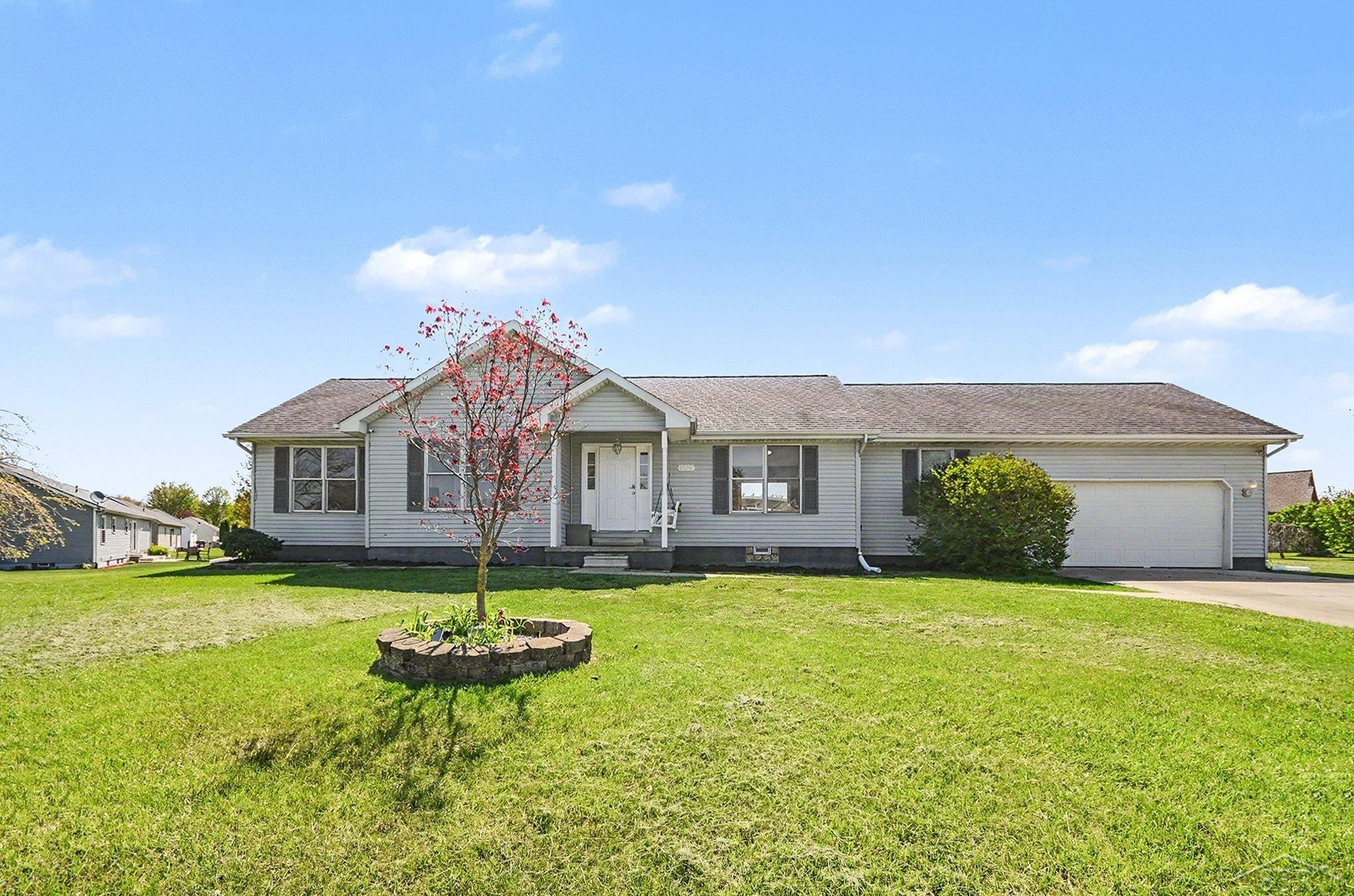 5888 Cobblestone Drive, North Branch, MI 48461 — Photo 2