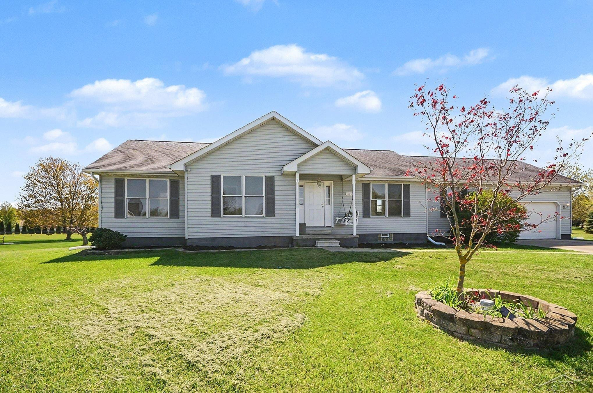 5888 Cobblestone Drive, North Branch, MI 48461 — Photo 3
