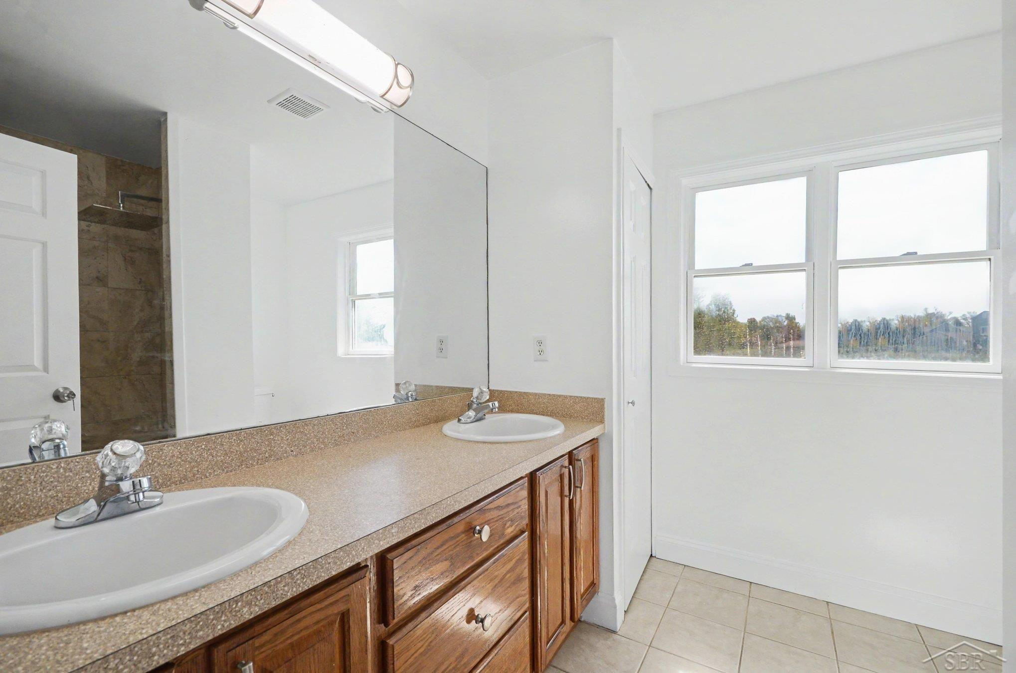 5888 Cobblestone Drive, North Branch, MI 48461 — Photo 15