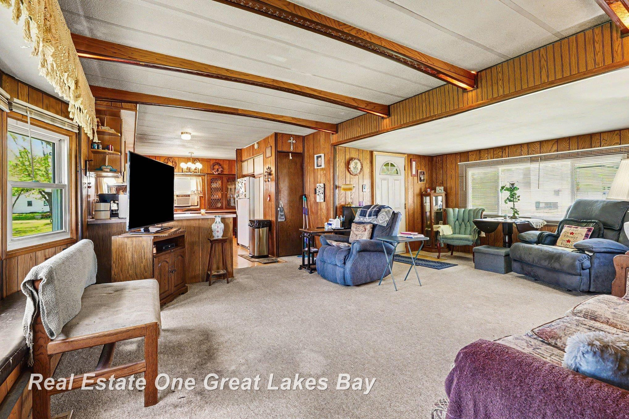 2118 Lakeview Street, Standish, MI 48658 — Photo 11