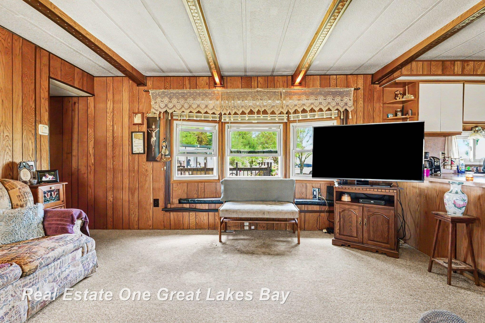 2118 Lakeview Street, Standish, MI 48658 — Photo 12