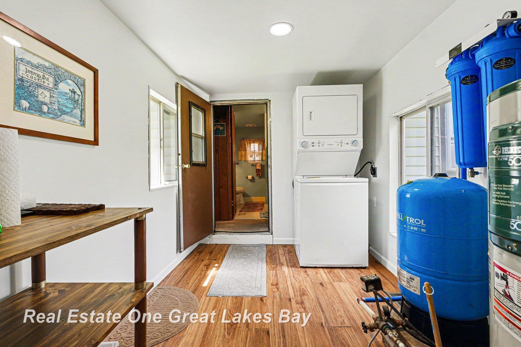 2118 Lakeview Street, Standish, MI 48658 — Photo 24