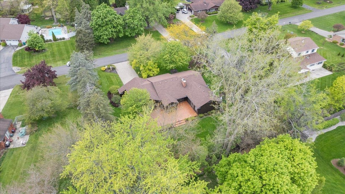 2338 Meadowdown Street, Owosso, MI 48867 — Photo 40