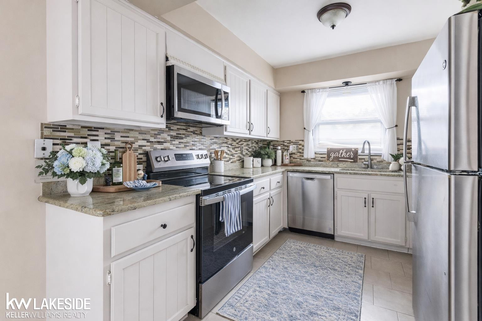 6322 Pepper Hill Street, West Bloomfield, MI — Photo 12