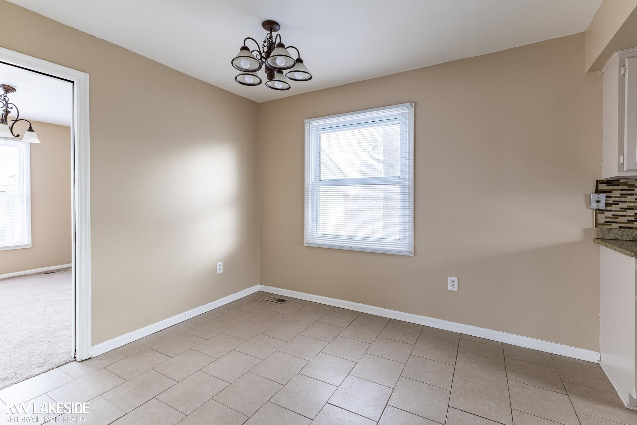 6322 Pepper Hill Street, West Bloomfield, MI — Photo 18