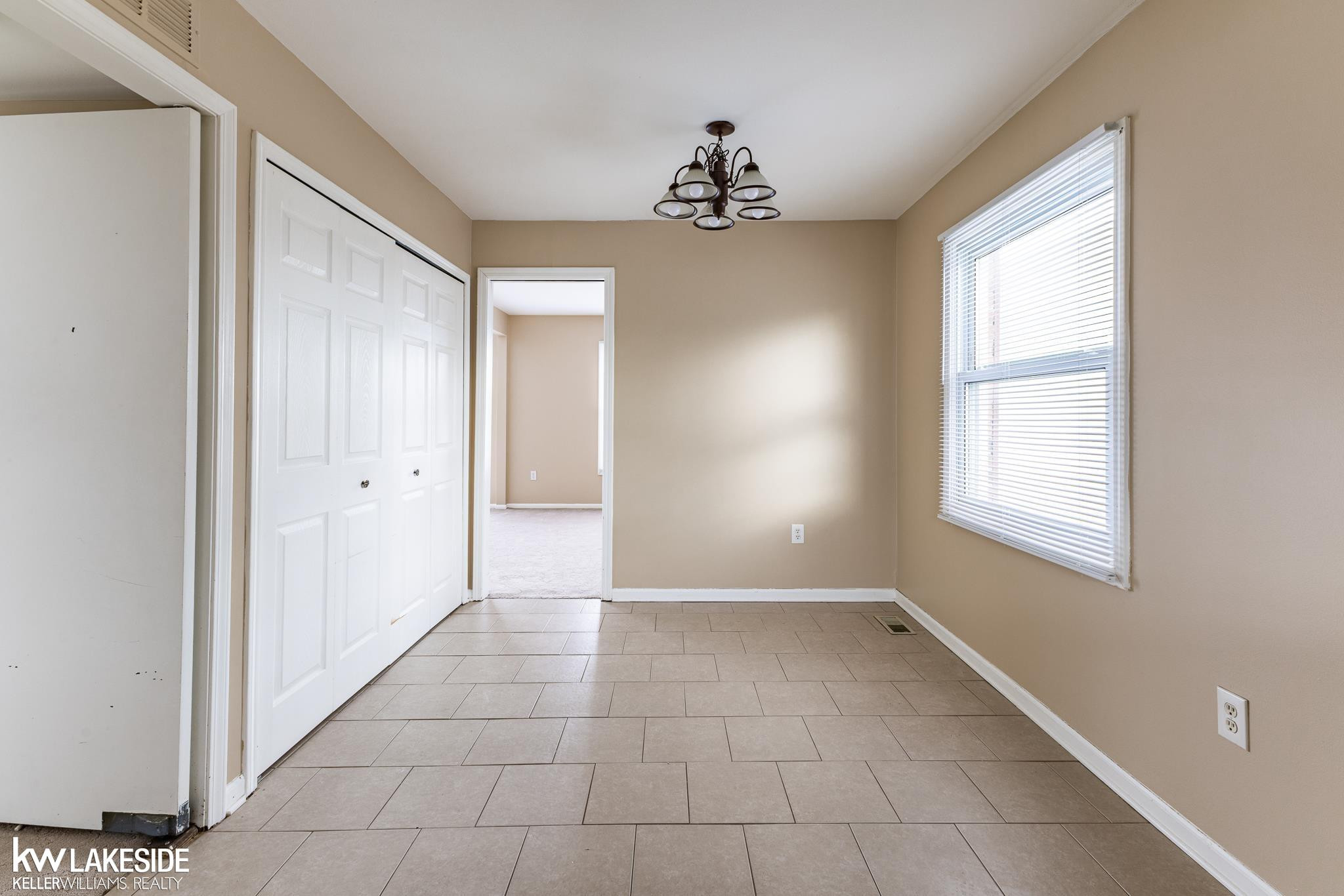 6322 Pepper Hill Street, West Bloomfield, MI — Photo 19