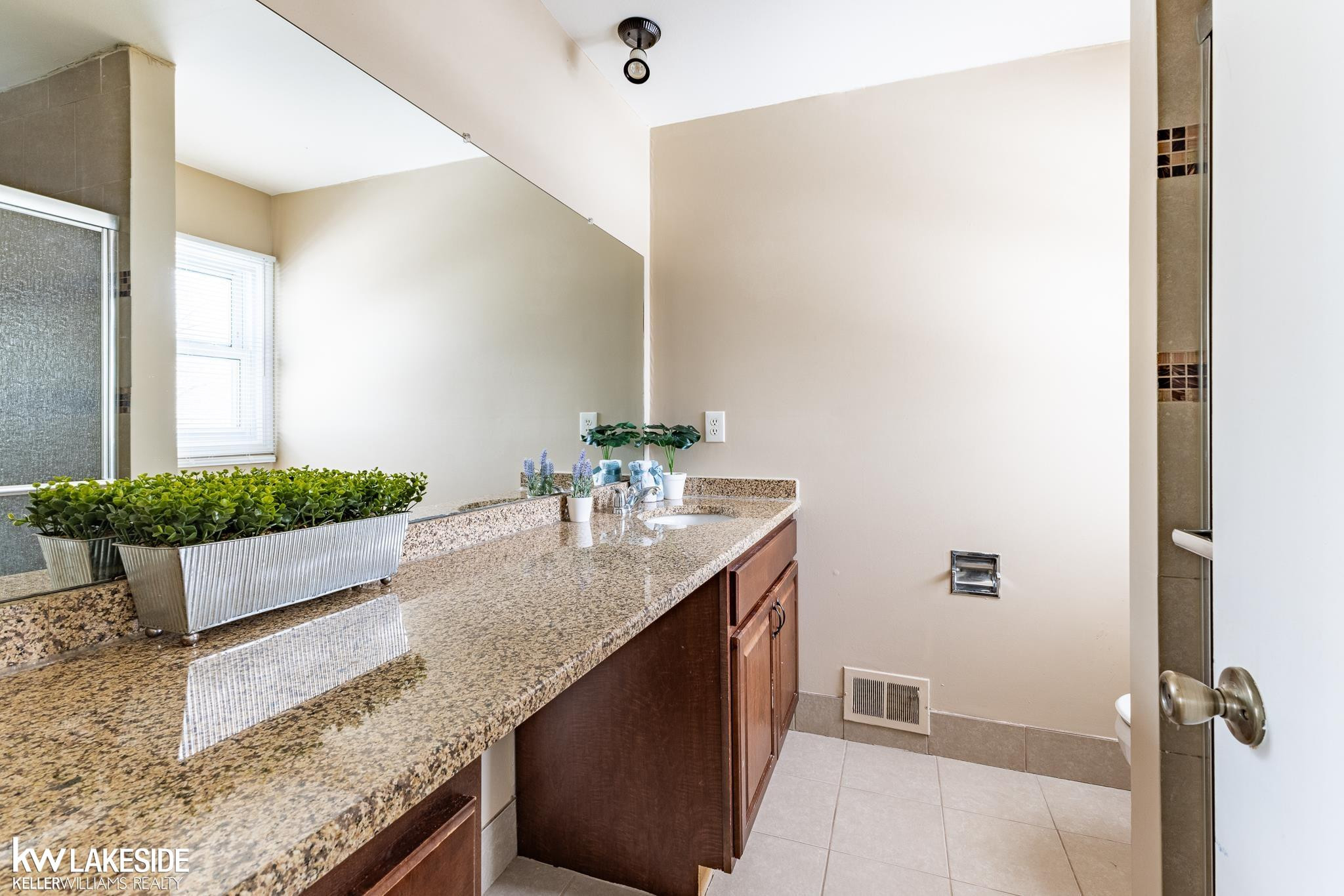 6322 Pepper Hill Street, West Bloomfield, MI — Photo 30