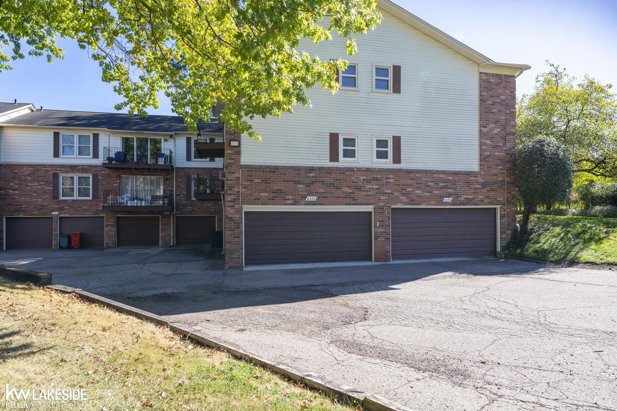 6322 Pepper Hill Street, West Bloomfield, MI — Photo 40