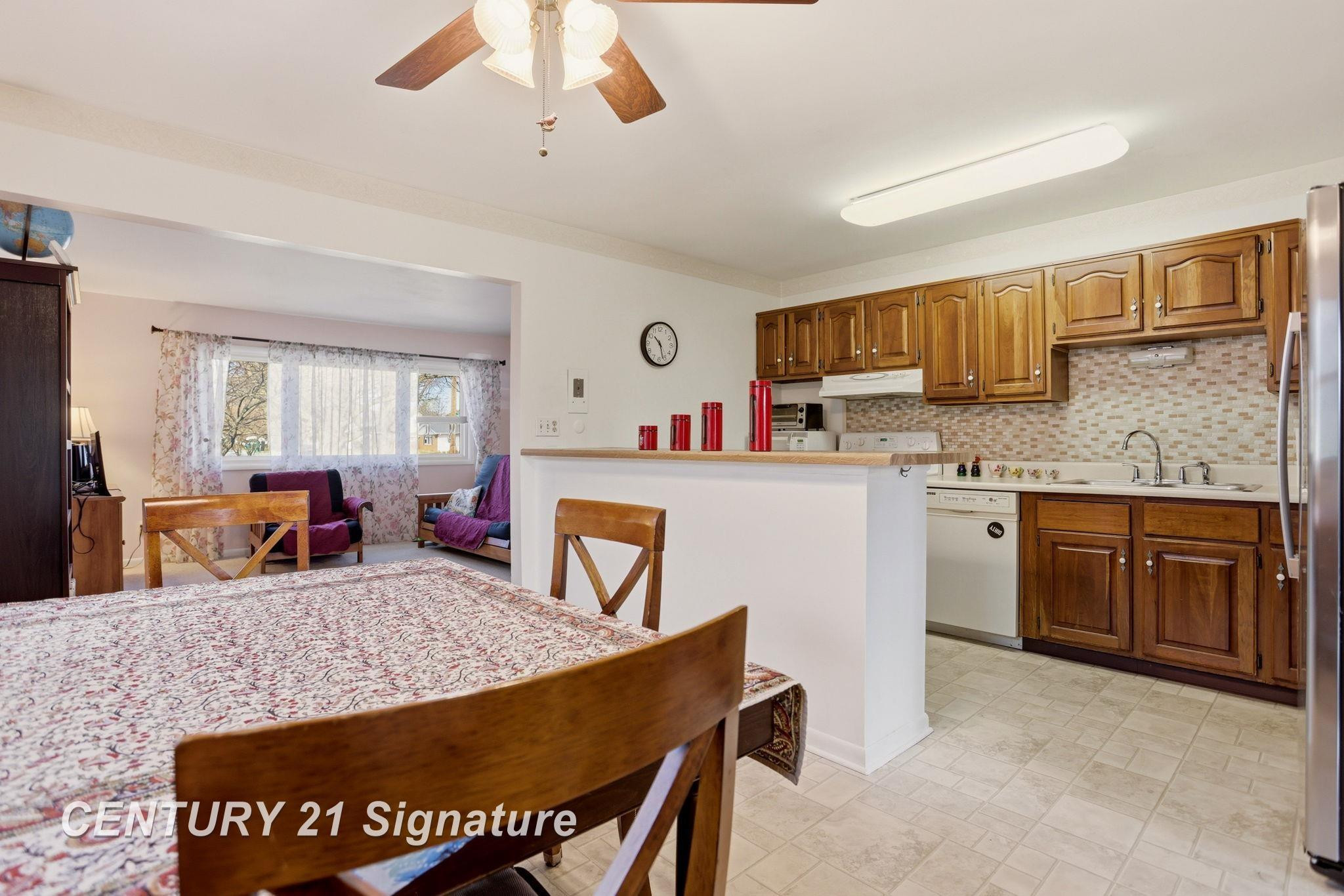 2292 Mayfield Street, Saginaw, MI 48602 — Photo 9