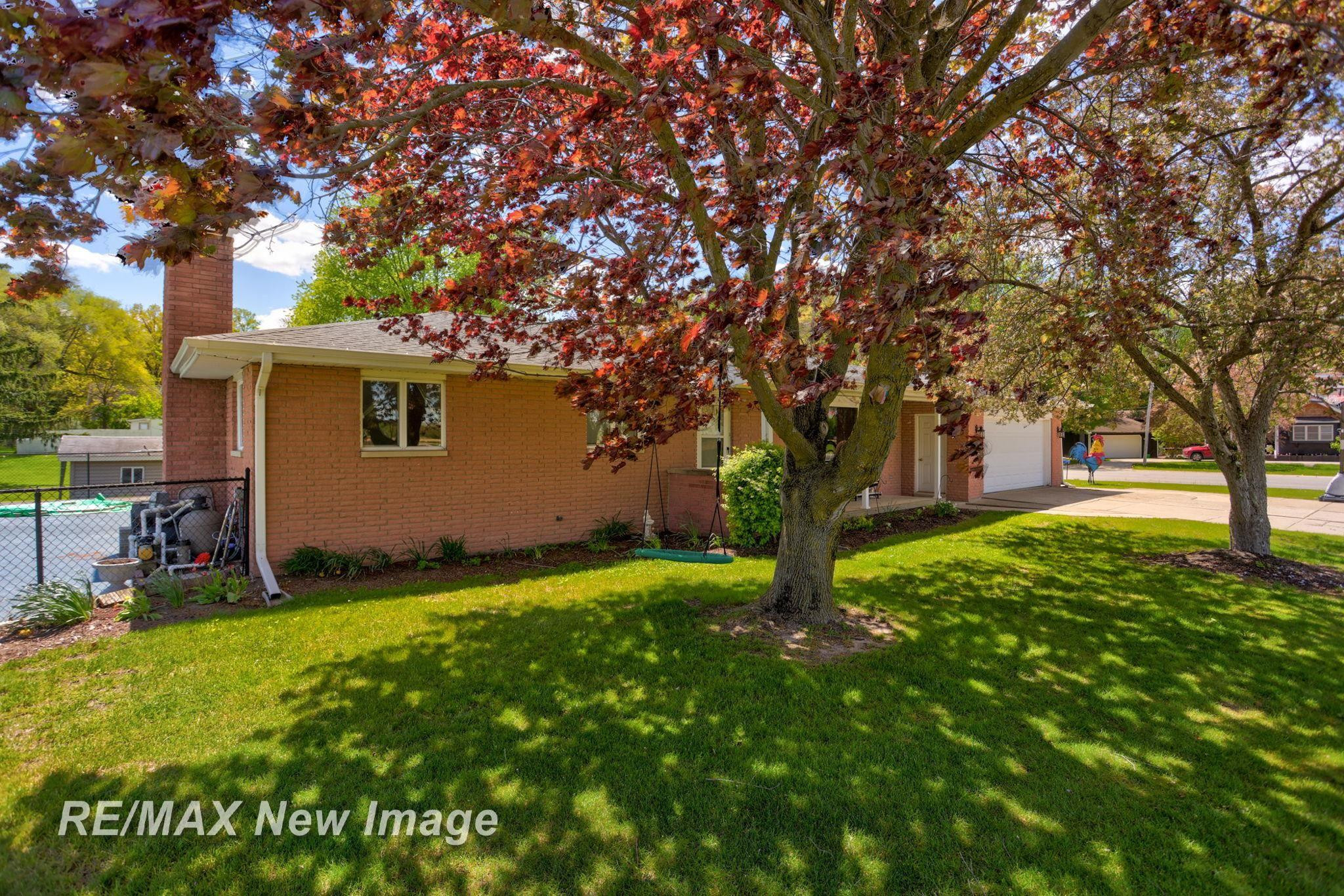12975 Frost Road, Hemlock, MI 48626 — Photo 3