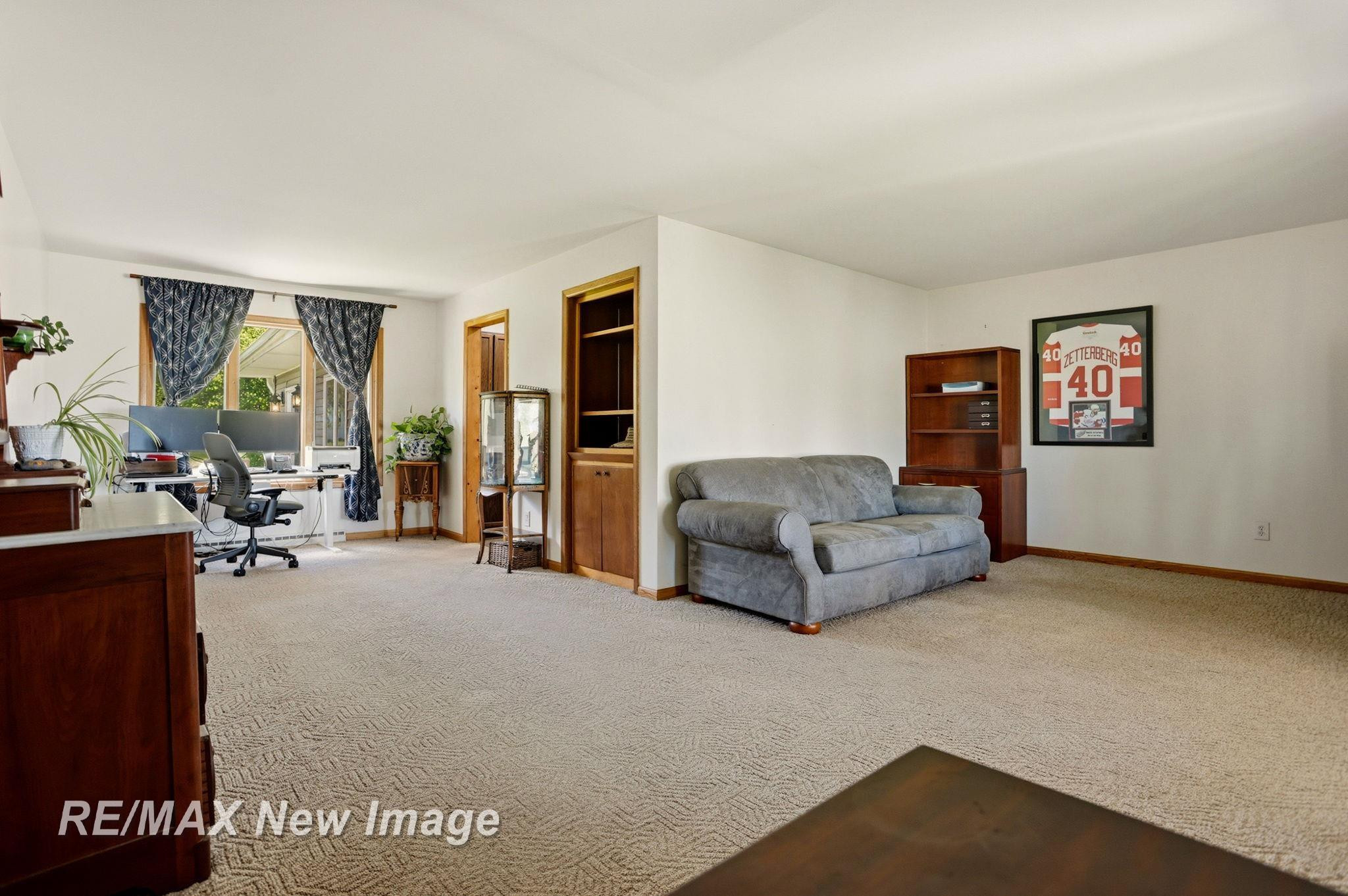 12975 Frost Road, Hemlock, MI 48626 — Photo 11