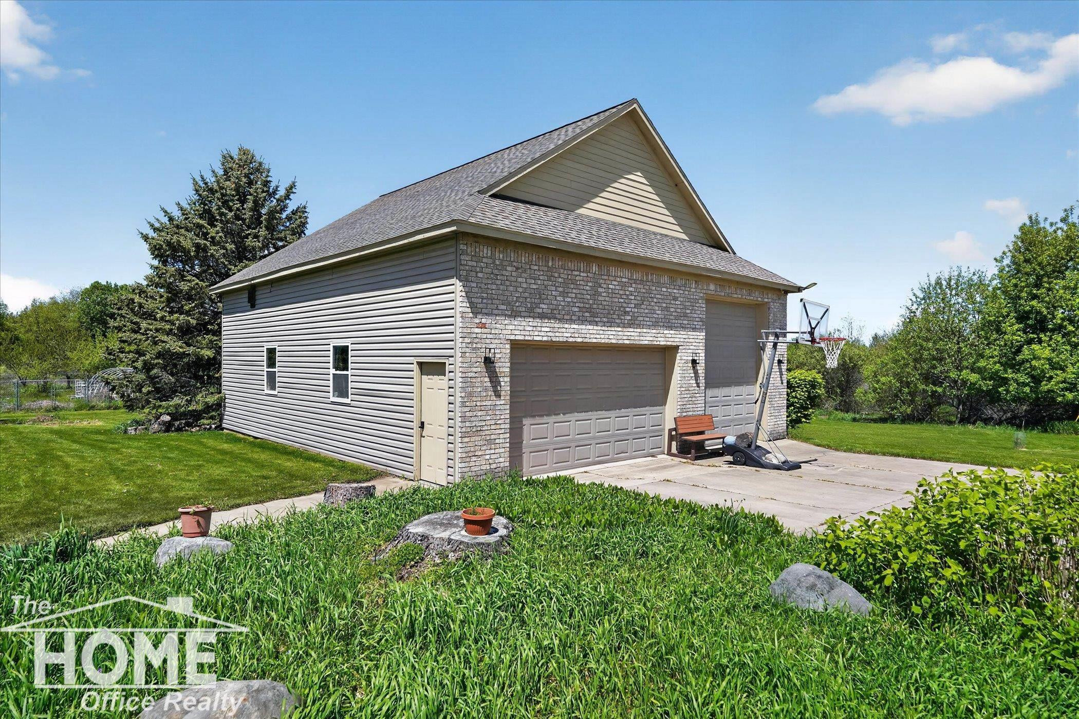 4324 Waugh Road, Owosso, MI 48867 — Photo 77