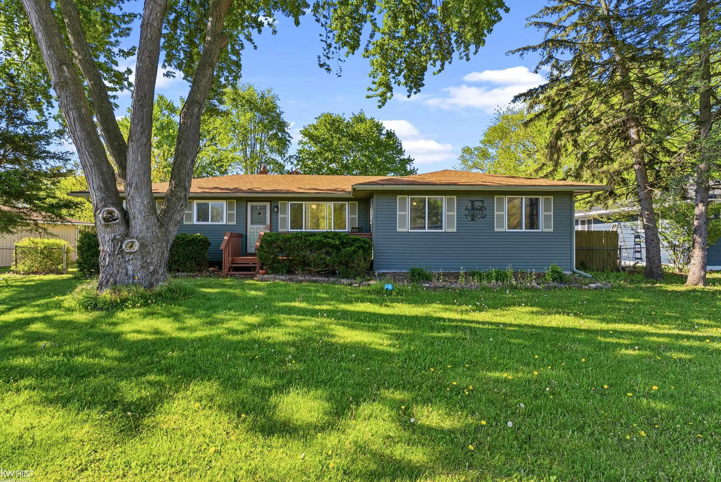 4271 W Highland Road, Milford, MI 48380 — Photo 2