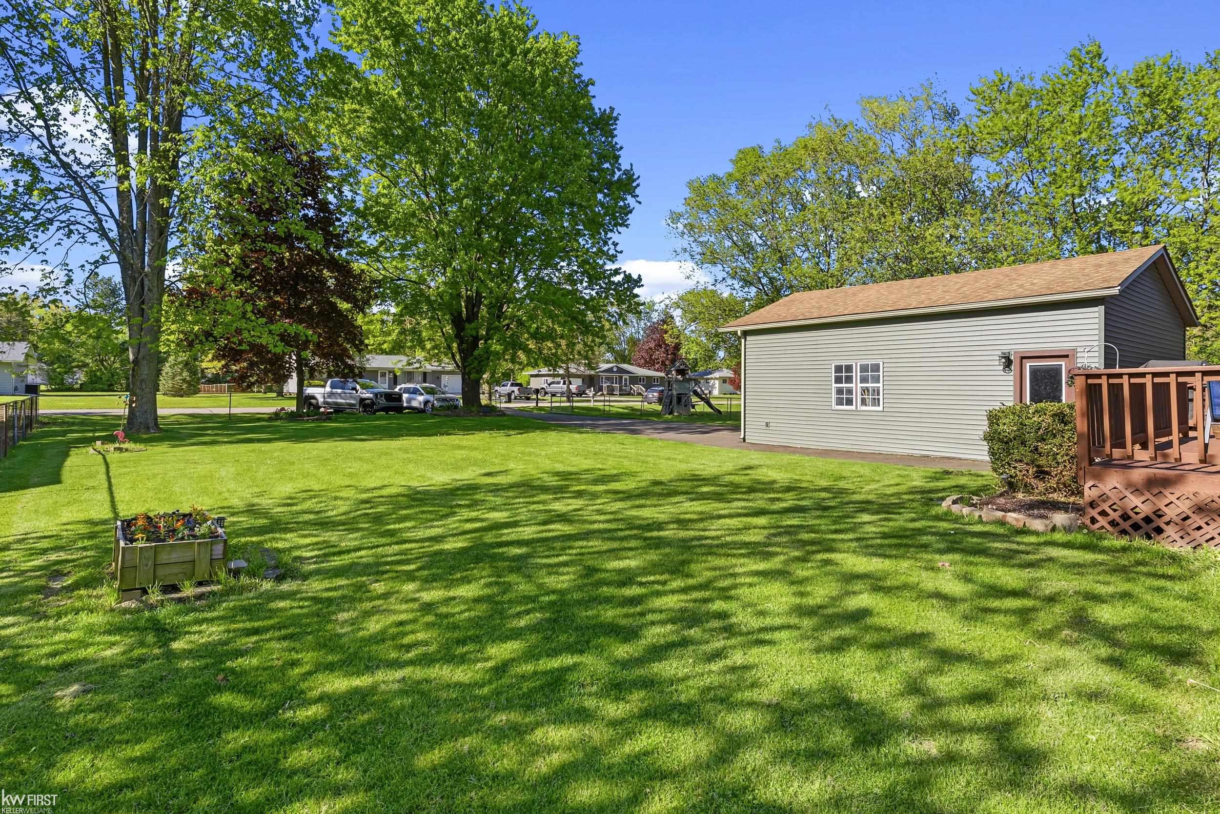 4271 W Highland Road, Milford, MI 48380 — Photo 10