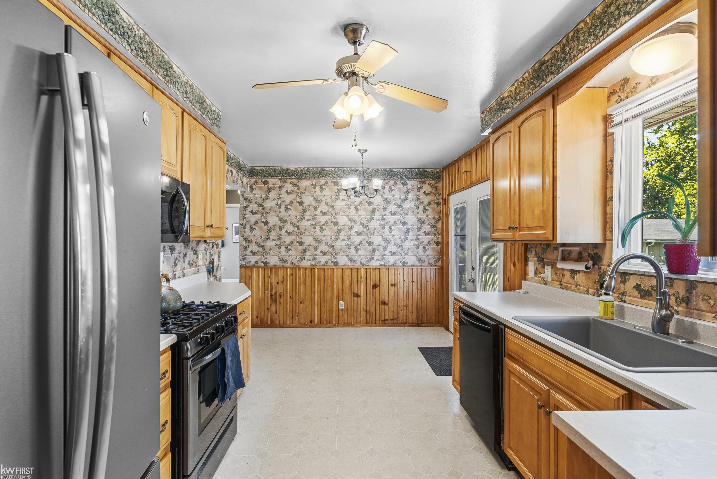 4271 W Highland Road, Milford, MI 48380 — Photo 22
