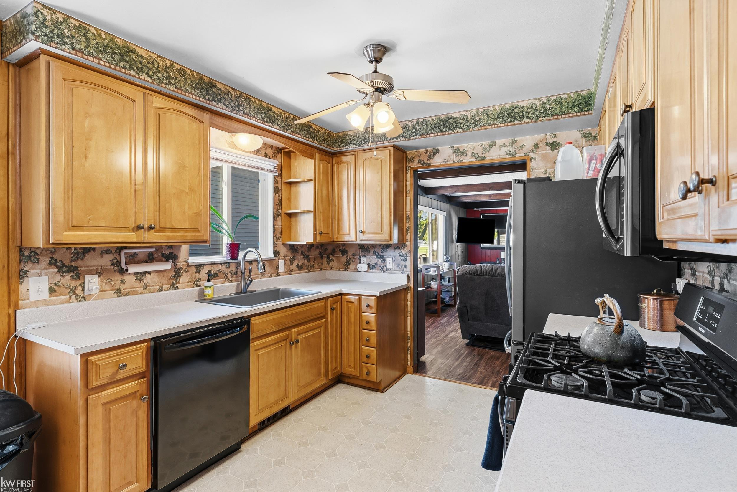 4271 W Highland Road, Milford, MI 48380 — Photo 23