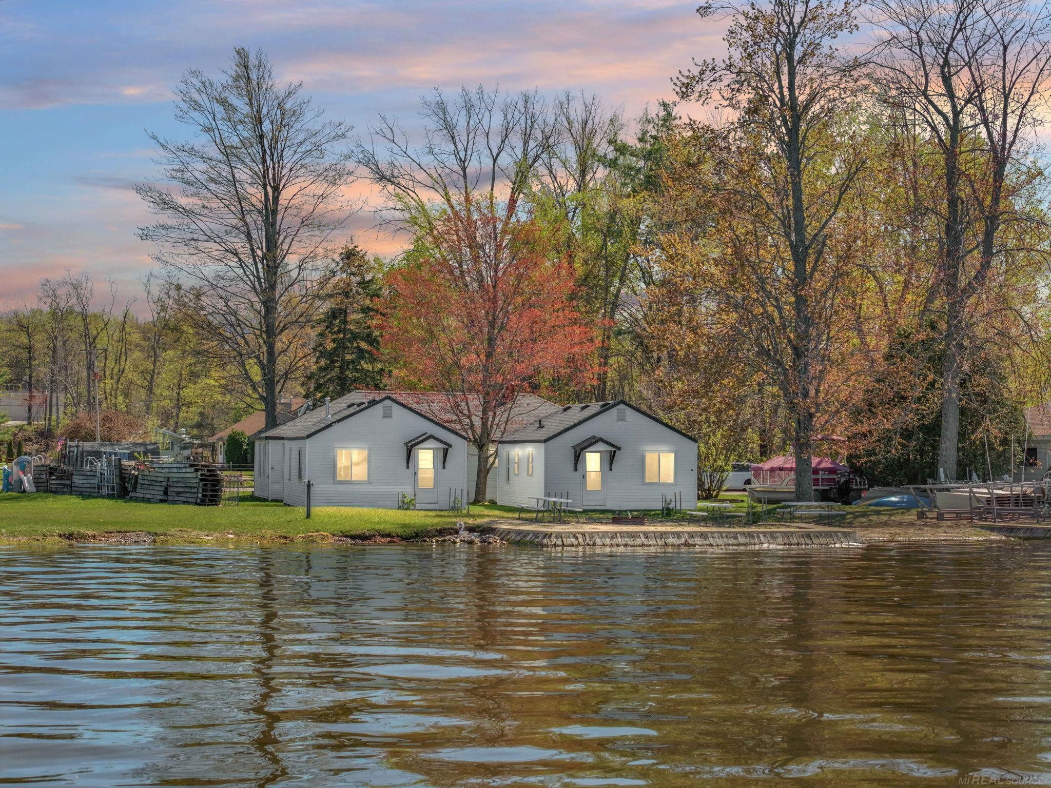 306 Festival Avenue, Houghton Lake, MI 48629 — front exterior