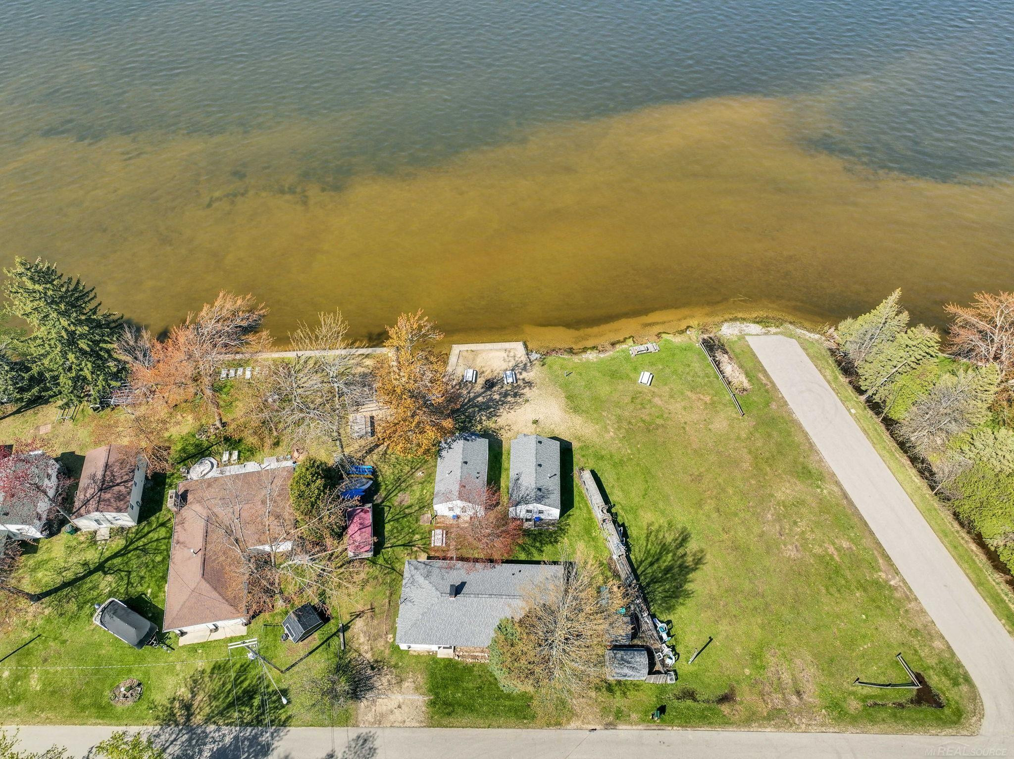 306 Festival Avenue, Houghton Lake, MI 48629 — Photo 7