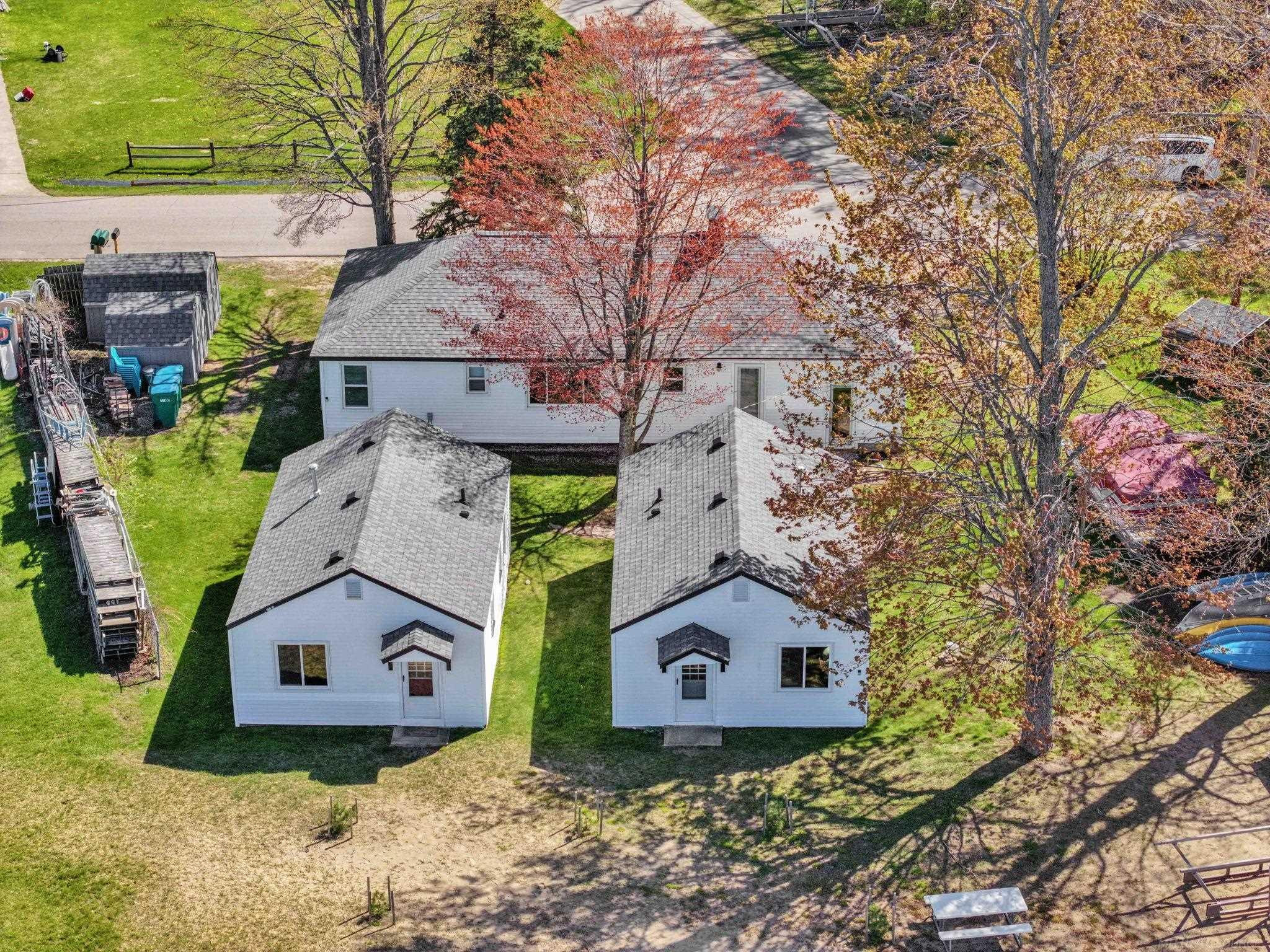306 Festival Avenue, Houghton Lake, MI 48629 — Photo 15