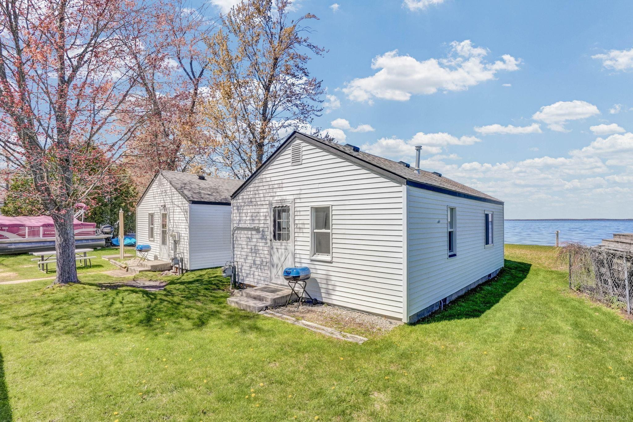 306 Festival Avenue, Houghton Lake, MI 48629 — Photo 31