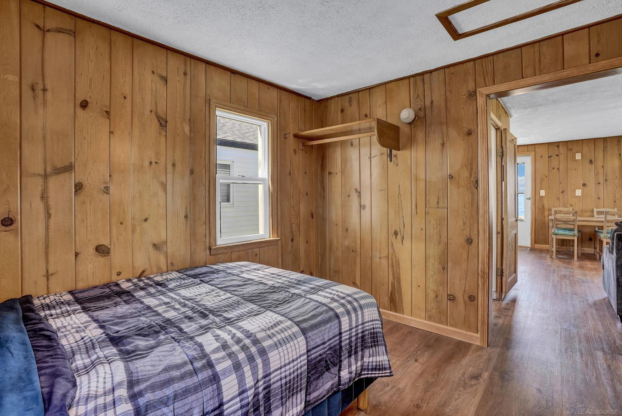 306 Festival Avenue, Houghton Lake, MI 48629 — Photo 32