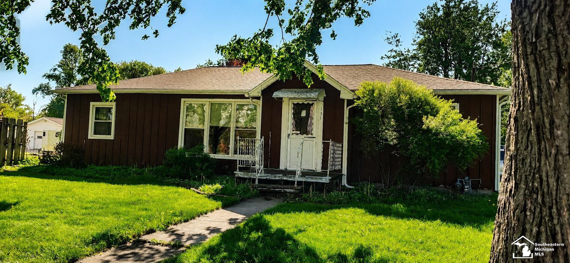 135 Salisbury, Morenci, MI 49256