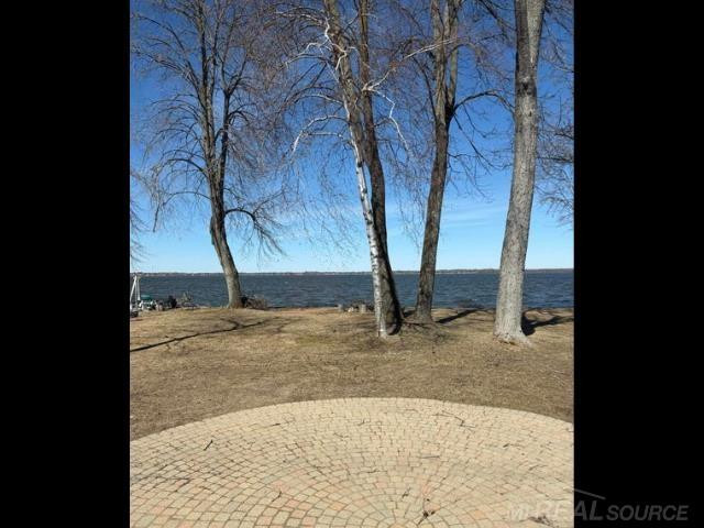 2077 Long Point Drive, Houghton Lake, MI 48629 — Photo 29