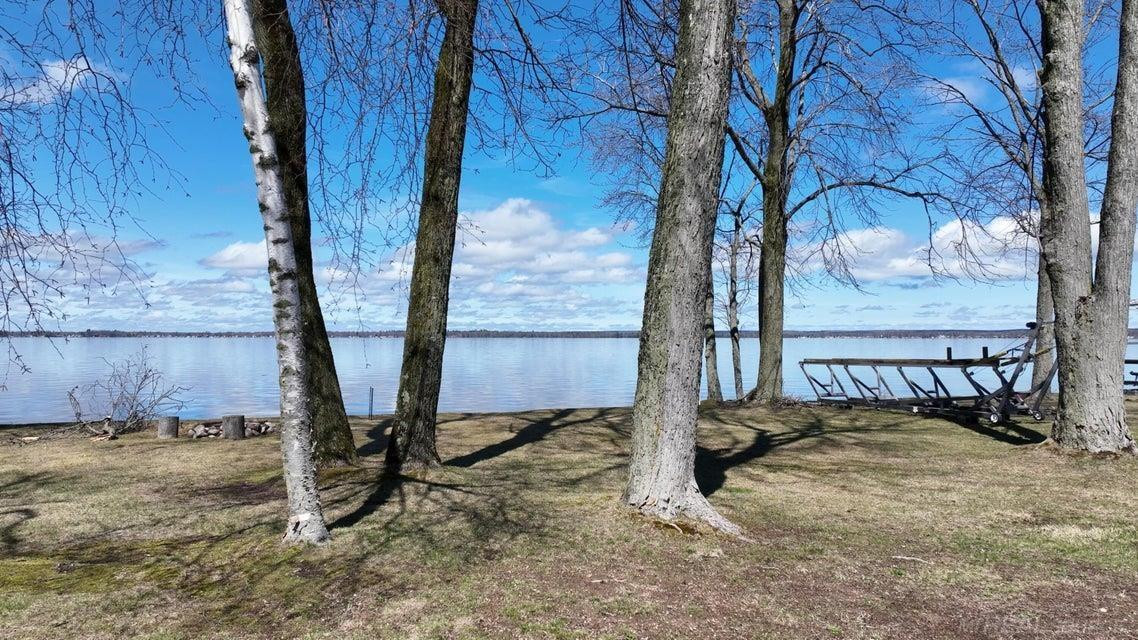 2077 Long Point Drive, Houghton Lake, MI 48629 — Photo 30