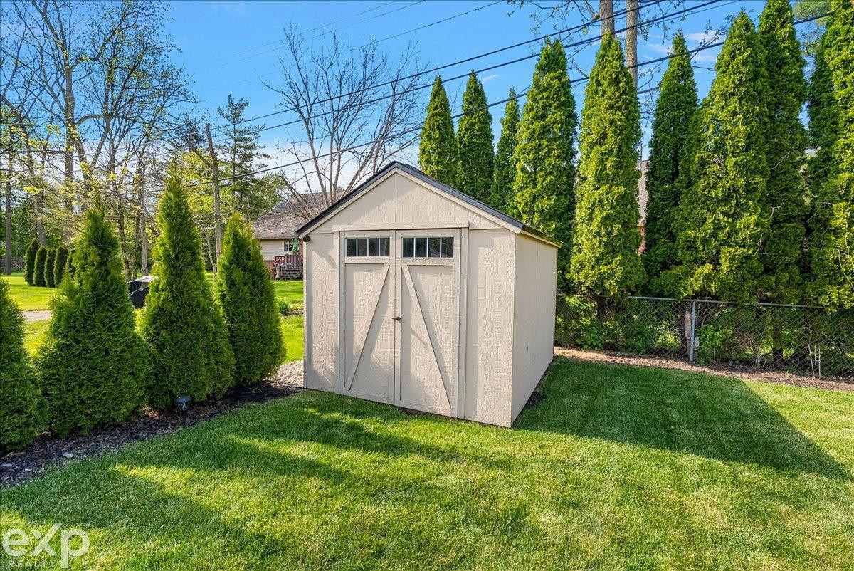 7615 West Road, Washington, MI — Photo 18