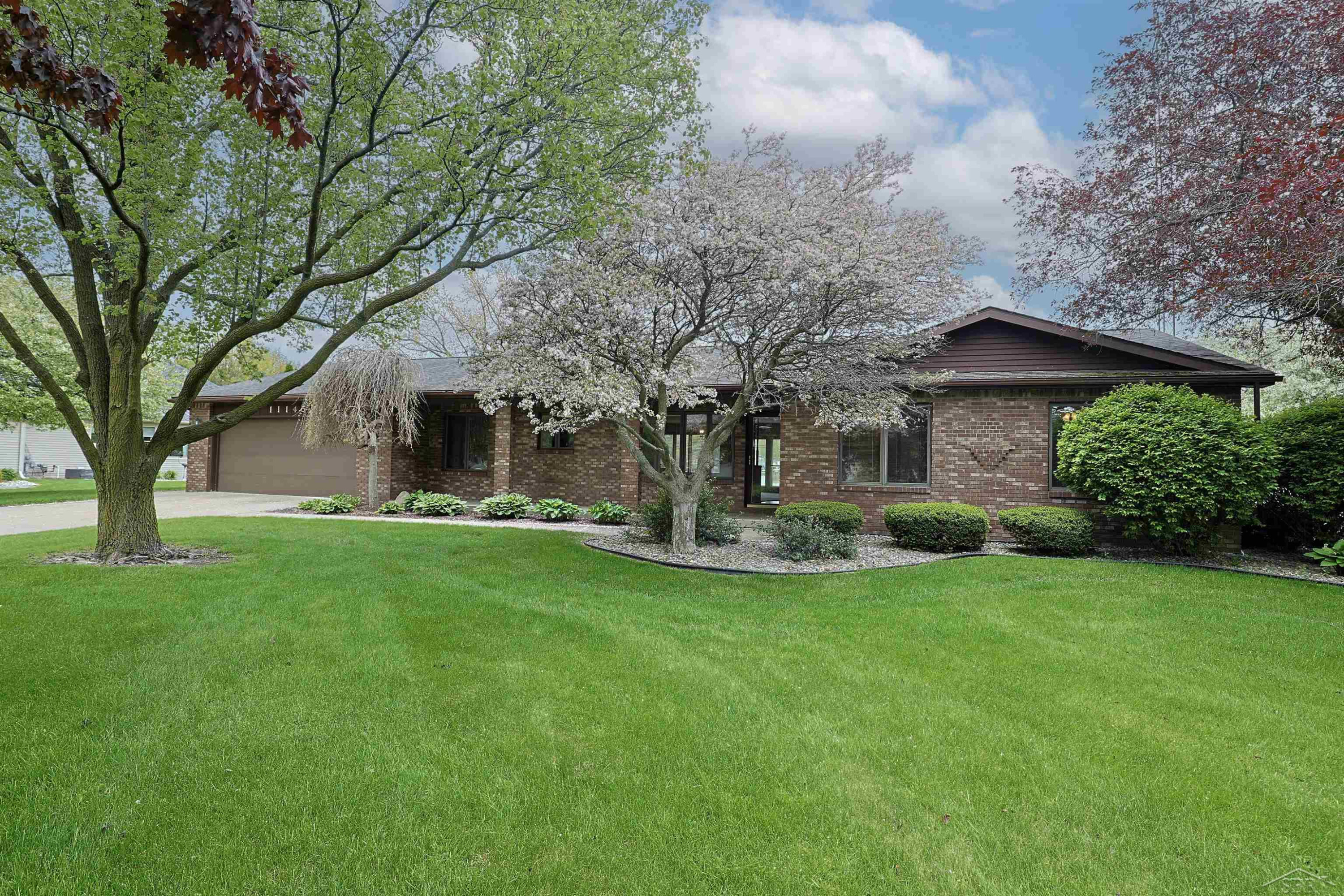 11145 Lake Circle North Street, Saginaw, MI 48609 — Photo 9