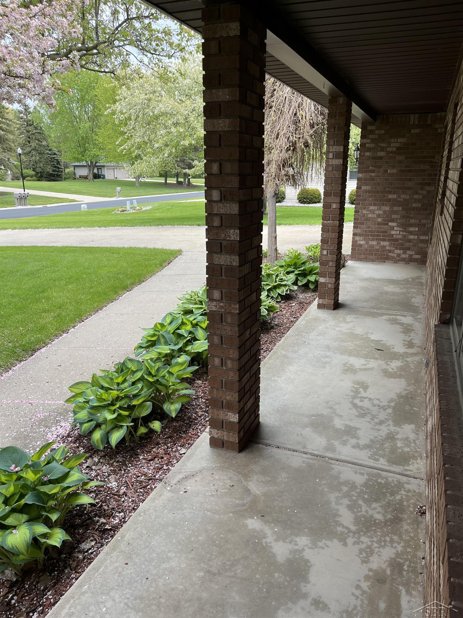 11145 Lake Circle North Street, Saginaw, MI 48609 — Photo 12