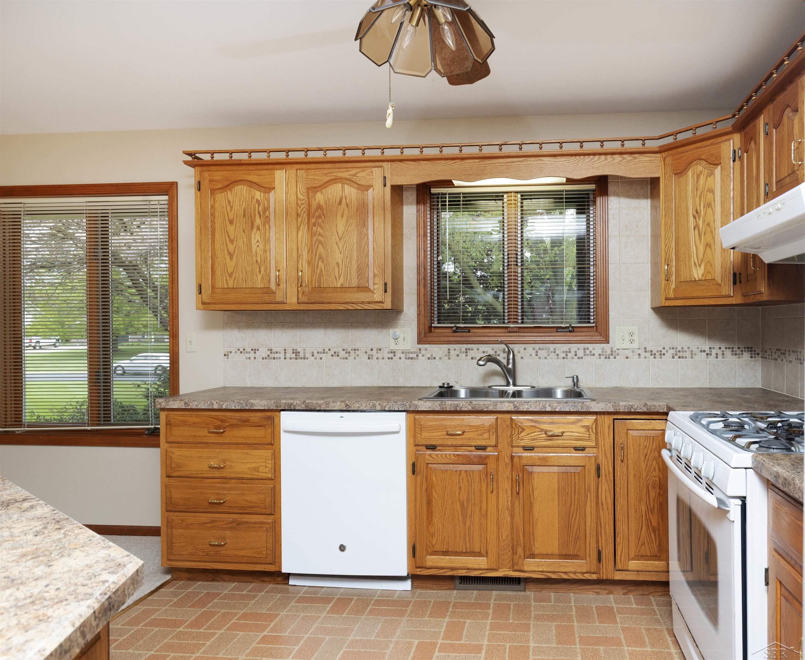 11145 Lake Circle North Street, Saginaw, MI 48609 — Photo 19