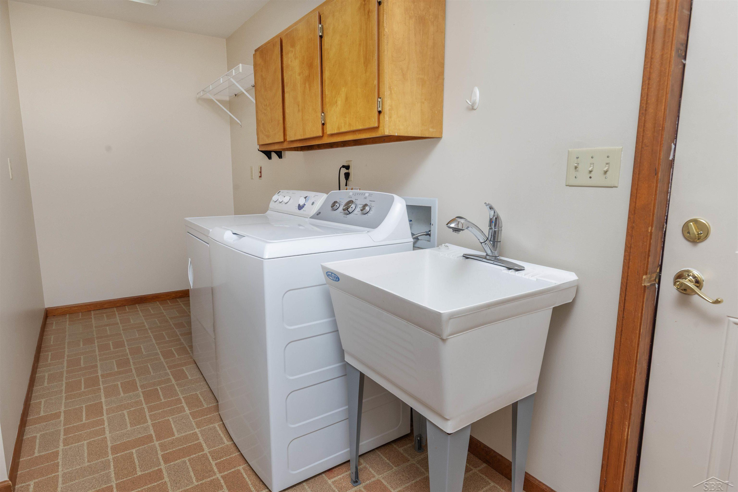 11145 Lake Circle North Street, Saginaw, MI 48609 — Photo 31