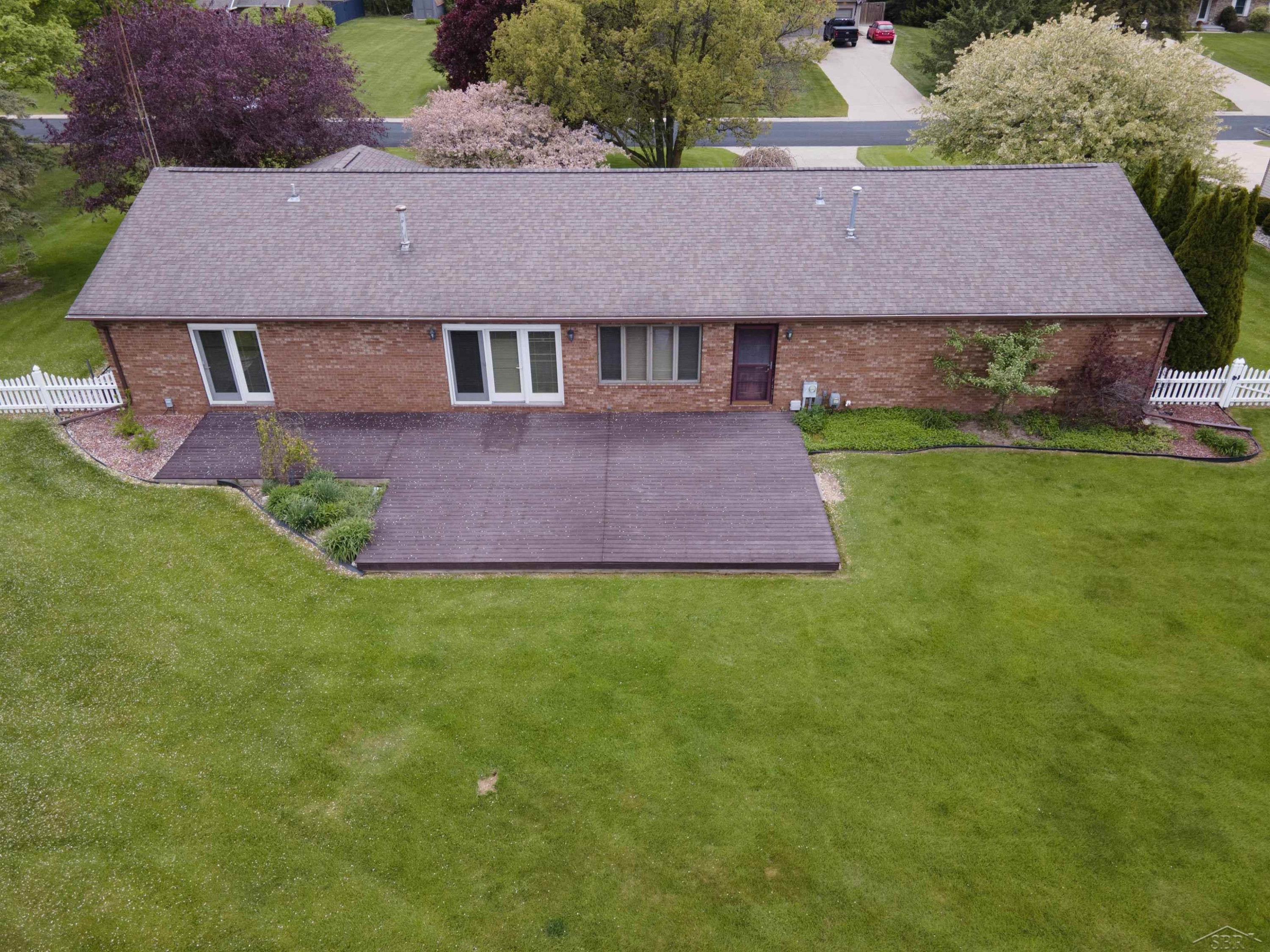 11145 Lake Circle North Street, Saginaw, MI 48609 — Photo 46