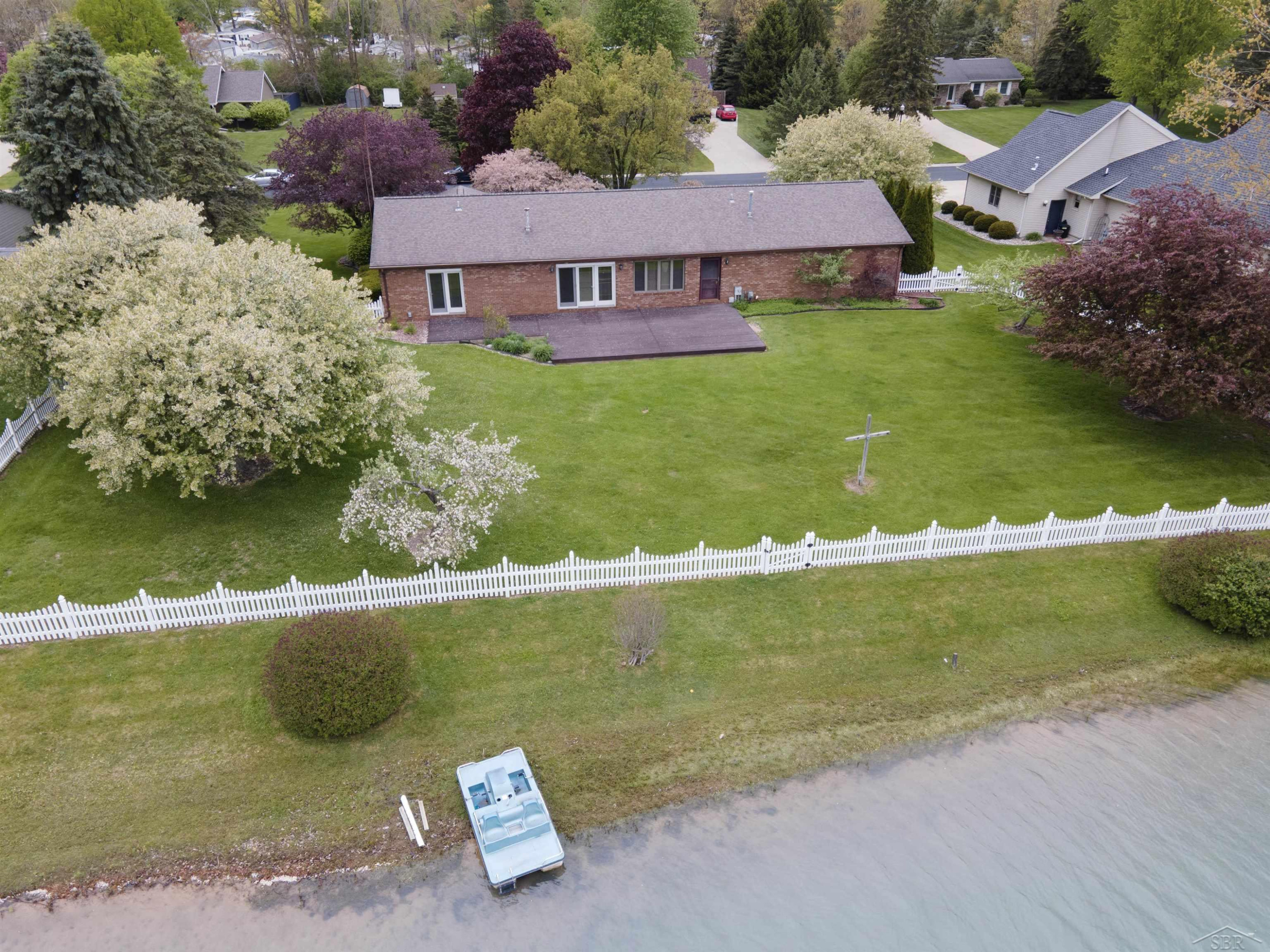 11145 Lake Circle North Street, Saginaw, MI 48609 — Photo 55