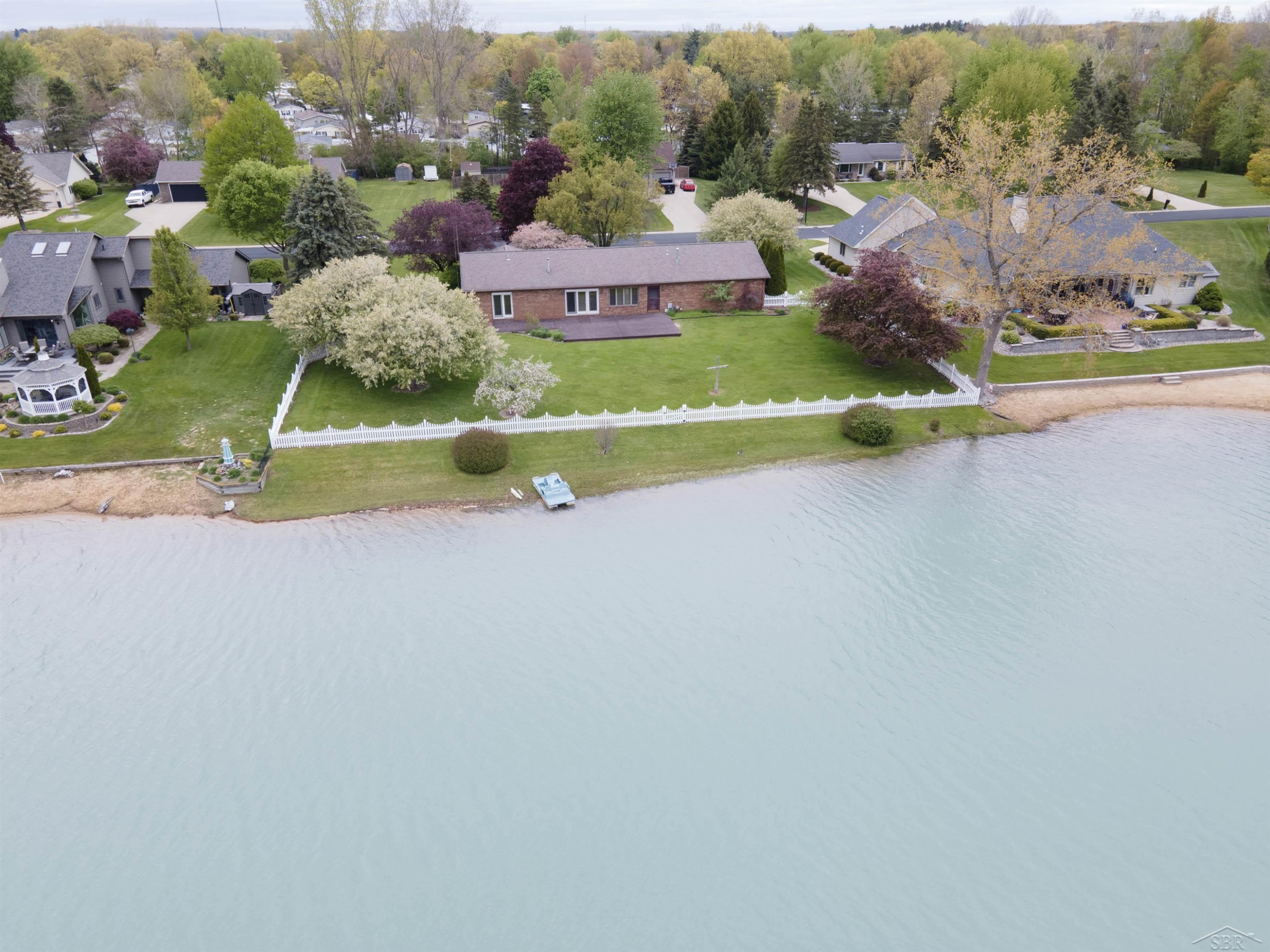 11145 Lake Circle North Street, Saginaw, MI 48609 — Photo 57