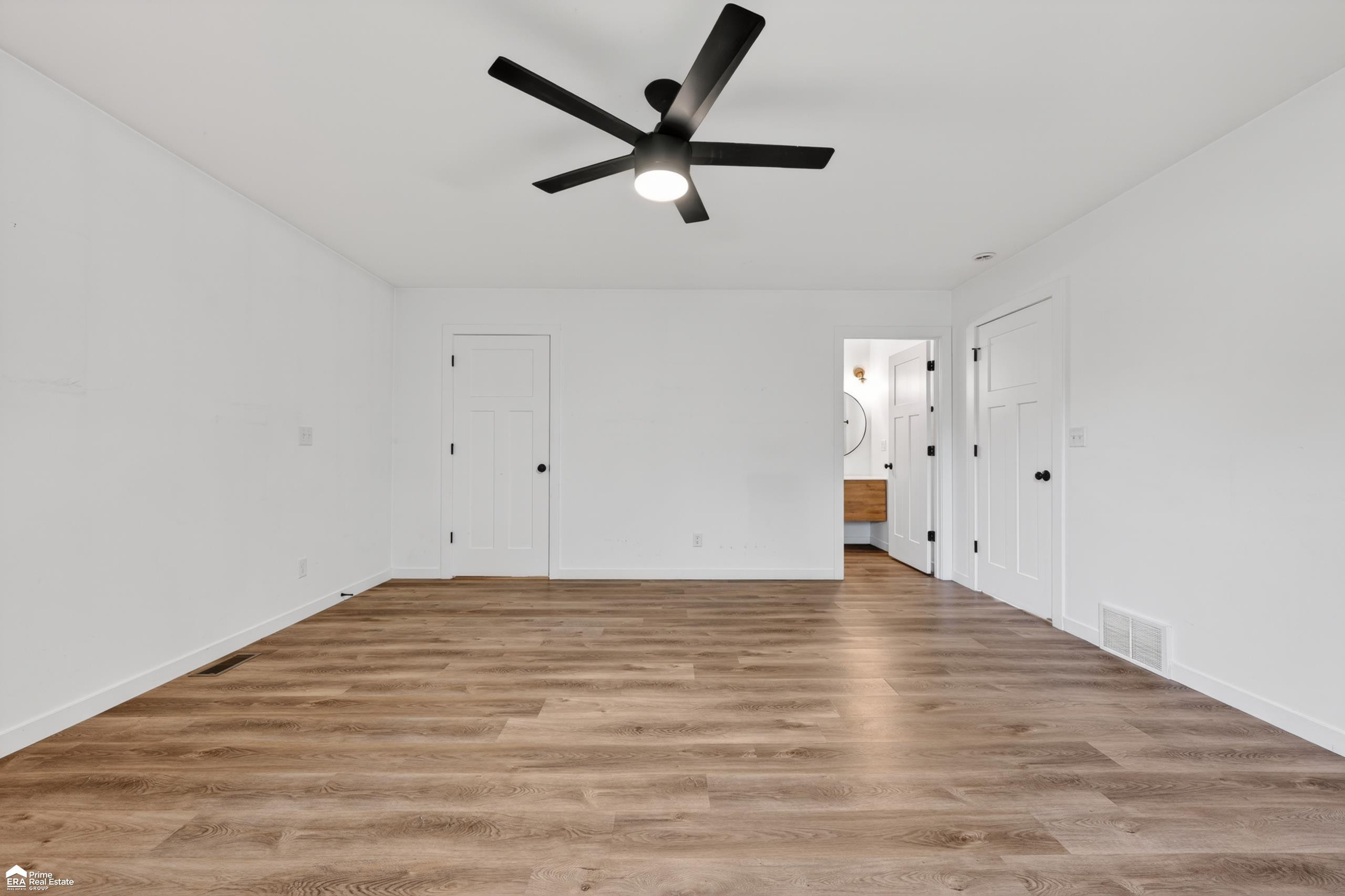 5881 Lake Crest Drive, Columbiaville, MI 48421 — Photo 13