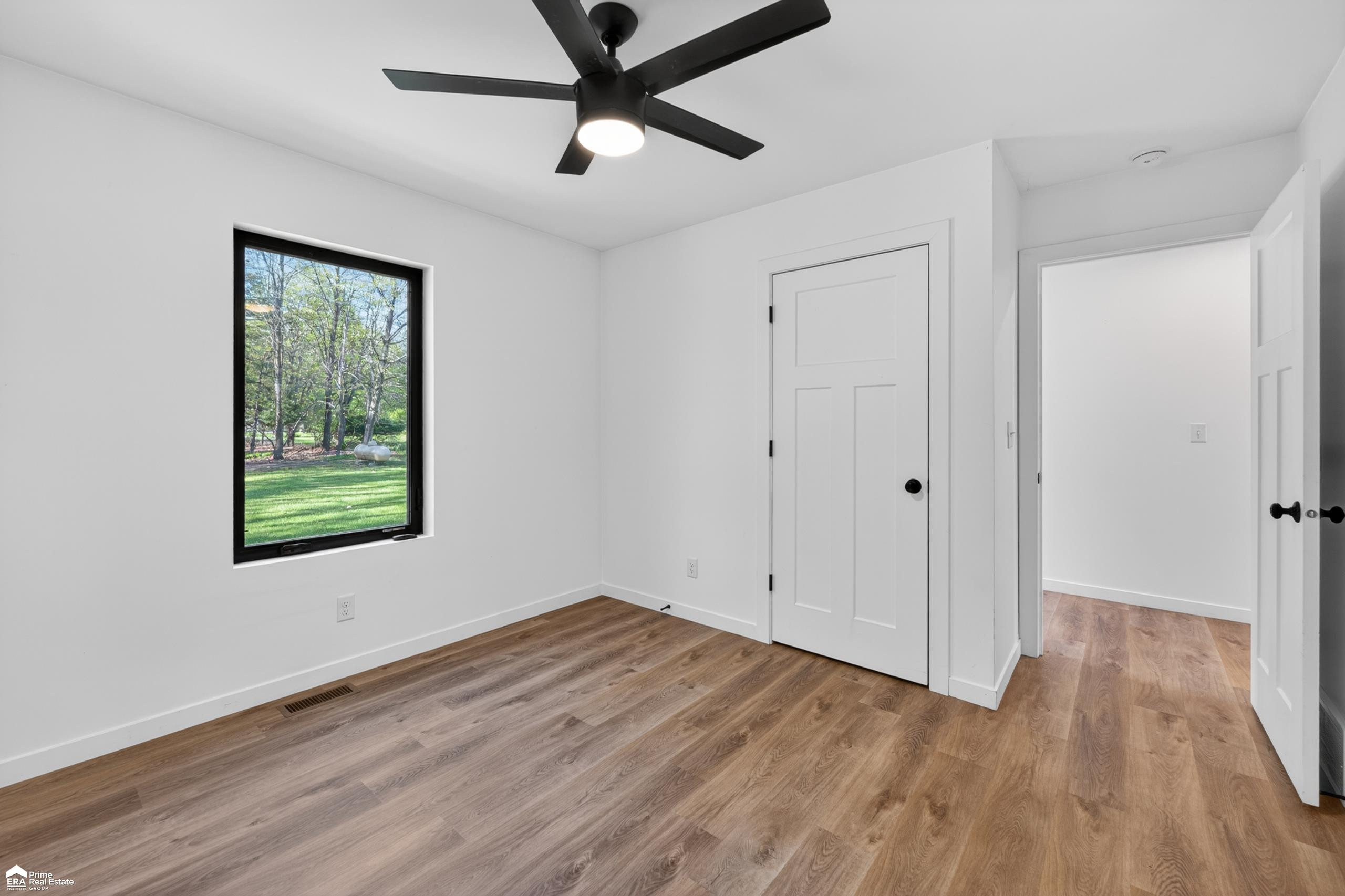 5881 Lake Crest Drive, Columbiaville, MI 48421 — Photo 30