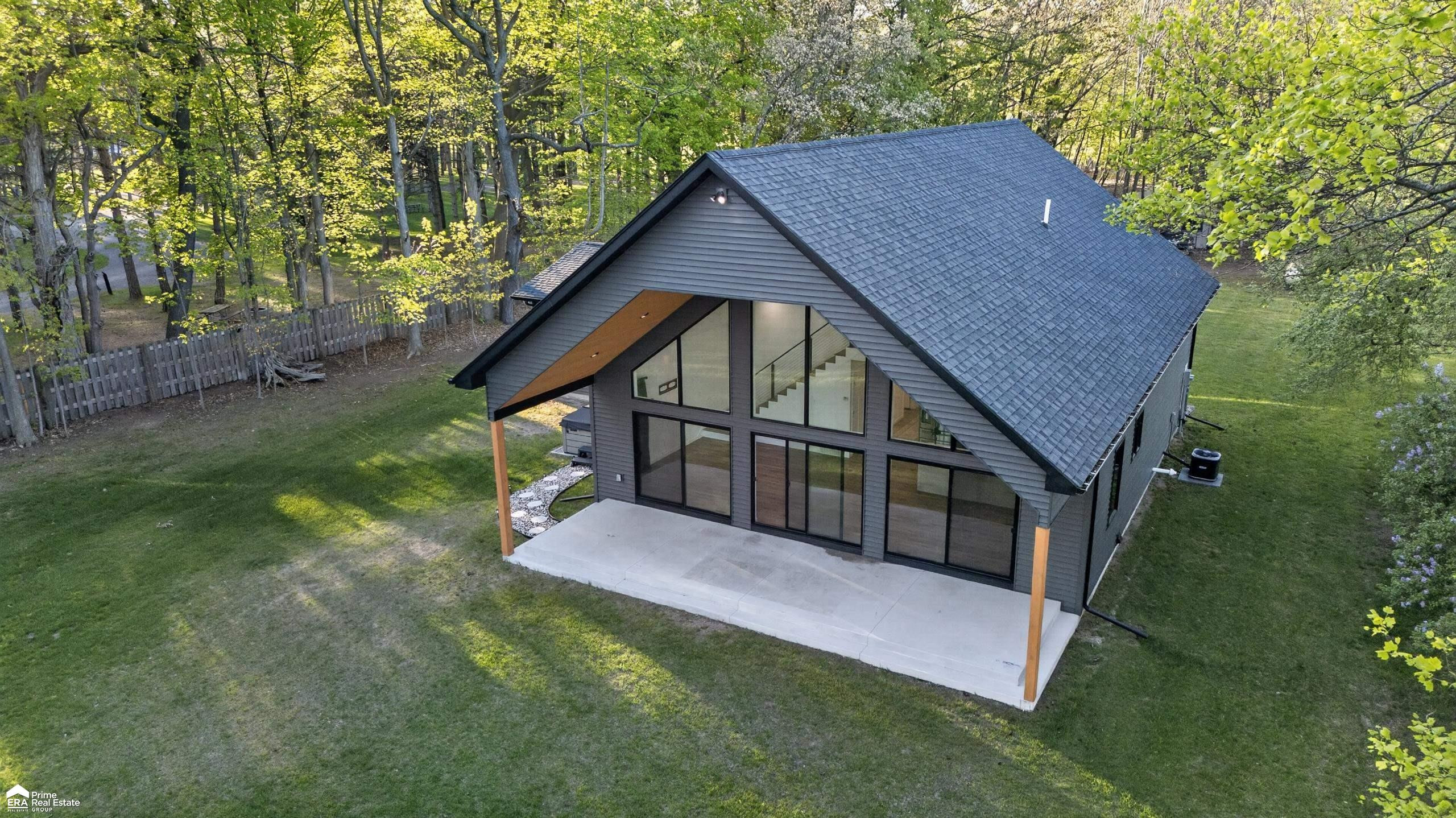 5881 Lake Crest Drive, Columbiaville, MI 48421 — Photo 37