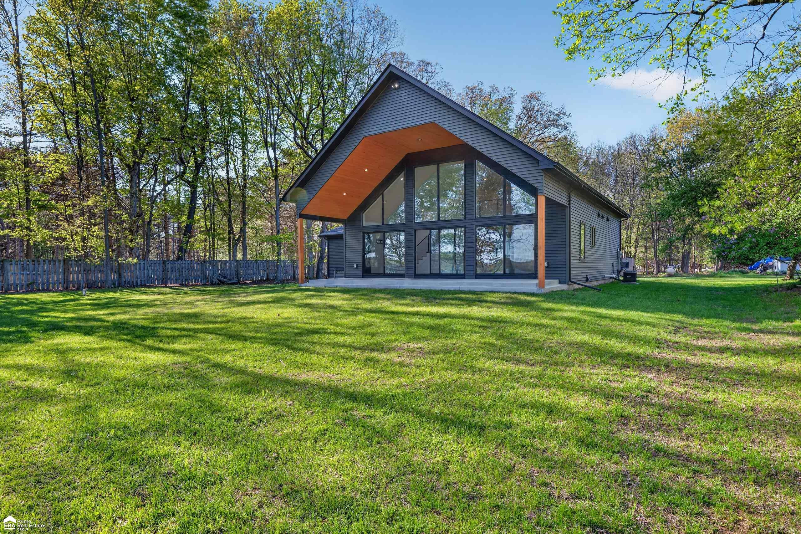 5881 Lake Crest Drive, Columbiaville, MI 48421 — Photo 40