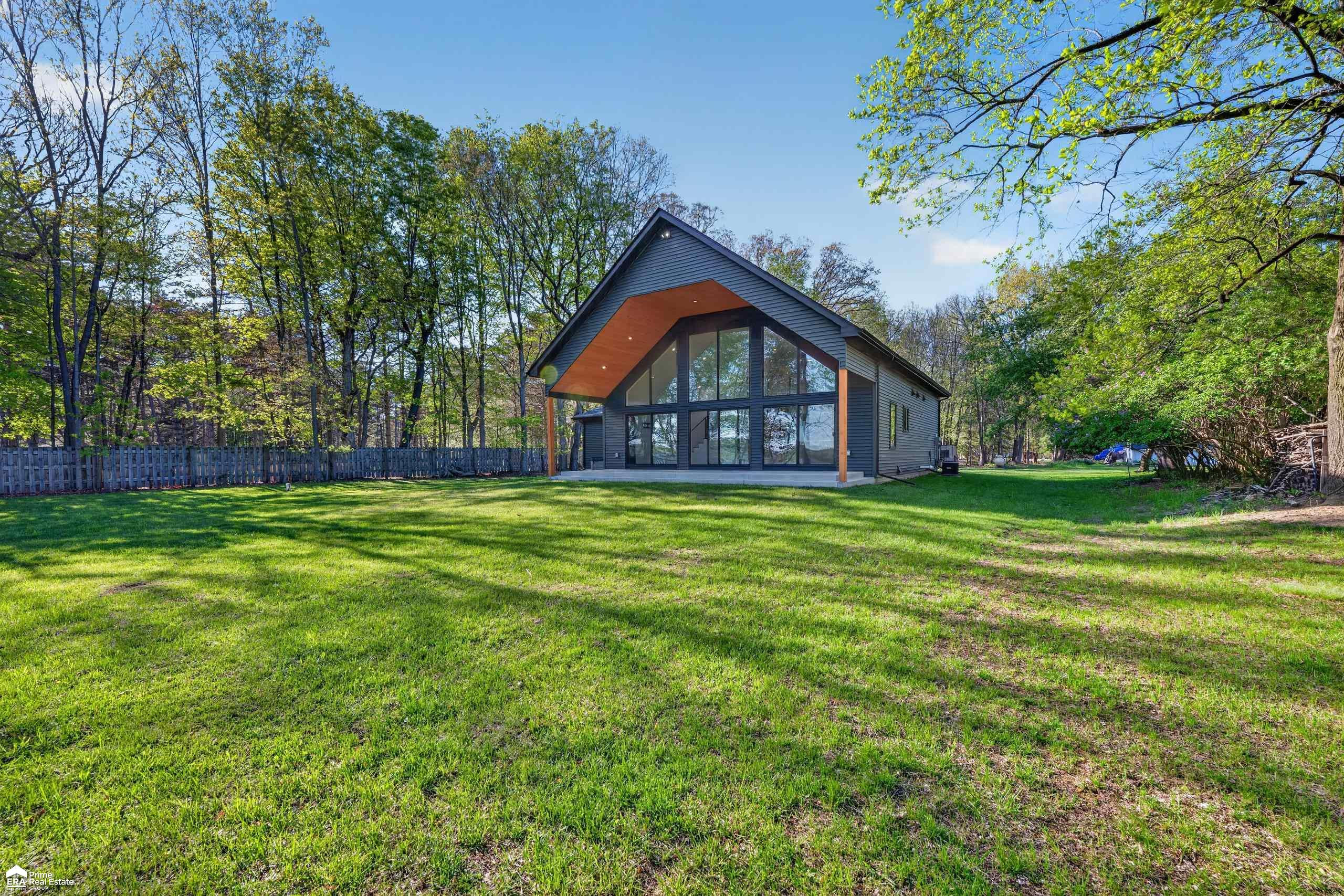5881 Lake Crest Drive, Columbiaville, MI 48421 — Photo 41