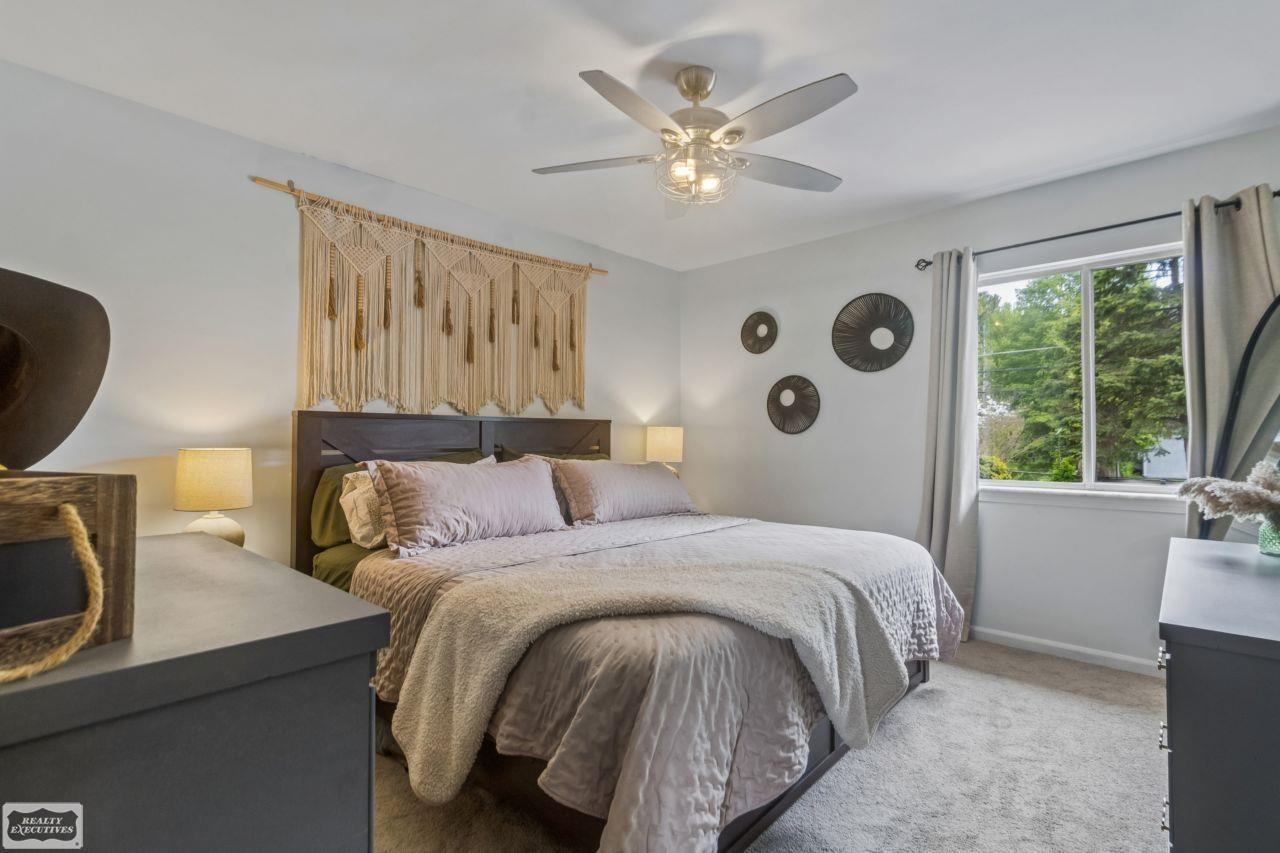 22117 California Street, Saint Clair Shores, MI 48080 — Photo 13