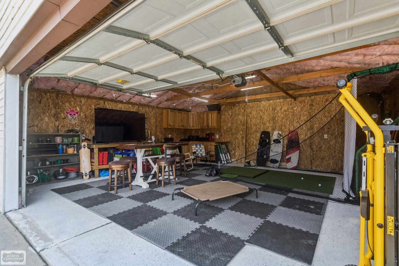 22117 California Street, Saint Clair Shores, MI 48080 — Photo 27