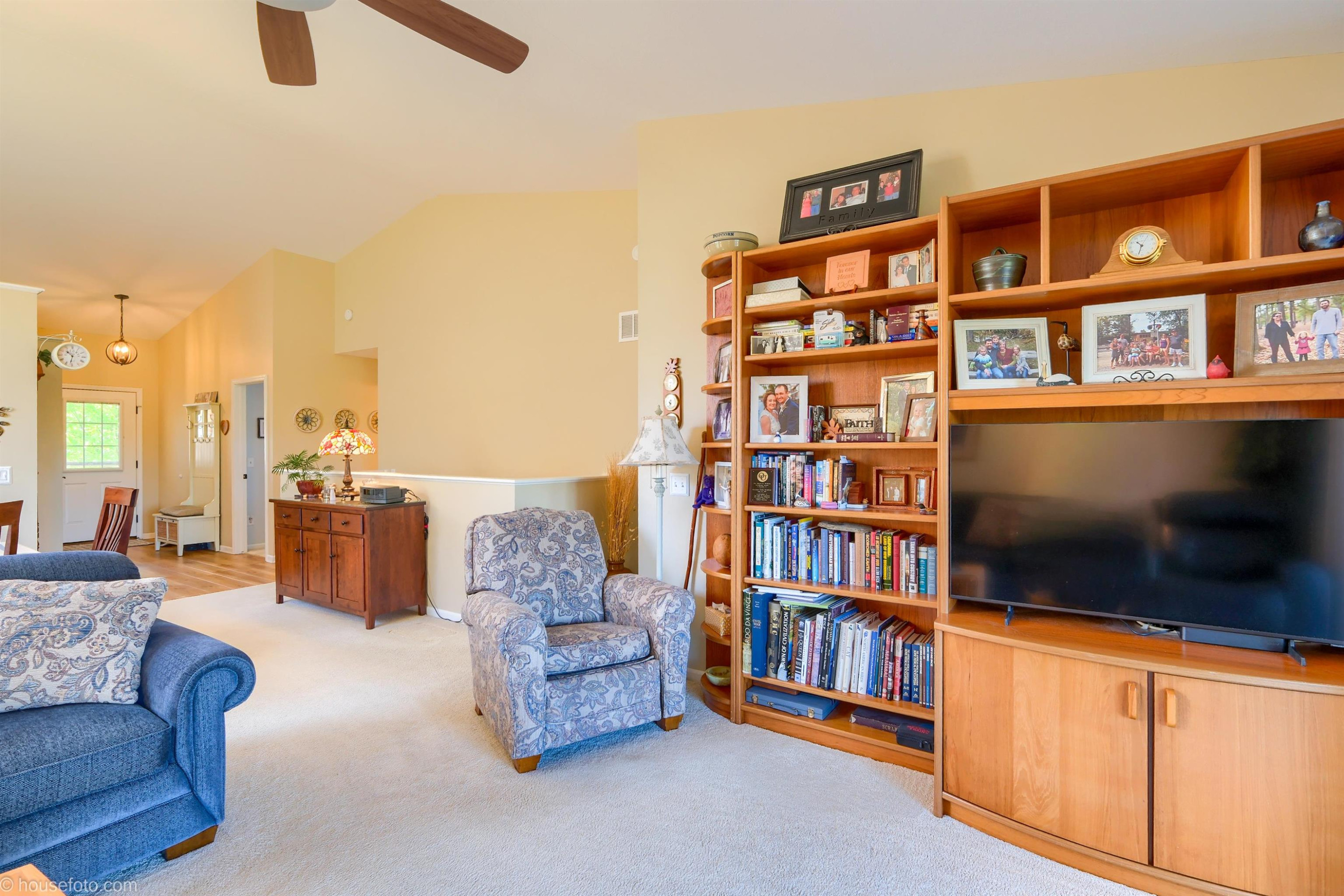 11180 Strathmore Court, Grand Blanc, MI 48439 — Photo 24