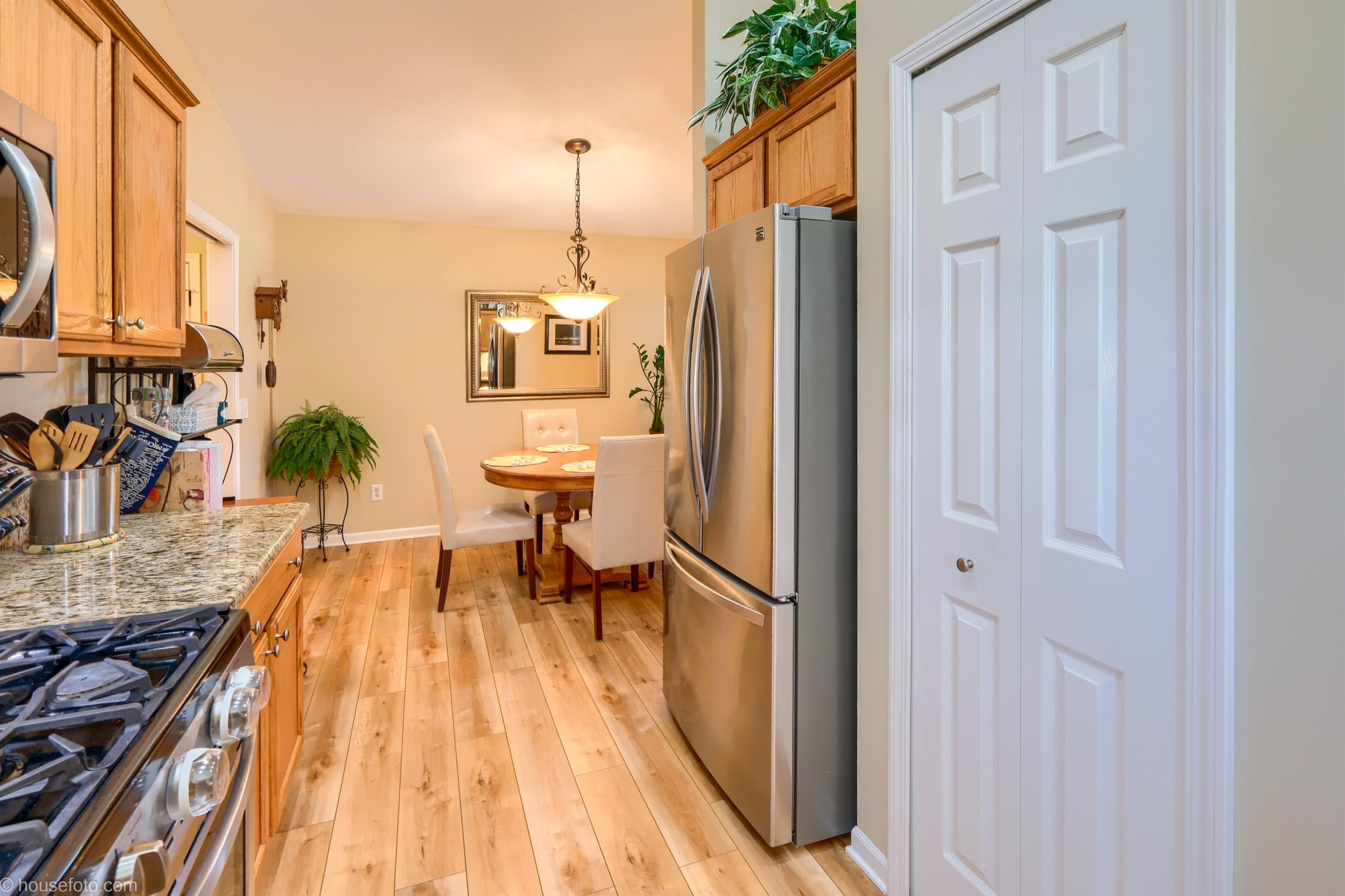 11180 Strathmore Court, Grand Blanc, MI 48439 — Photo 33