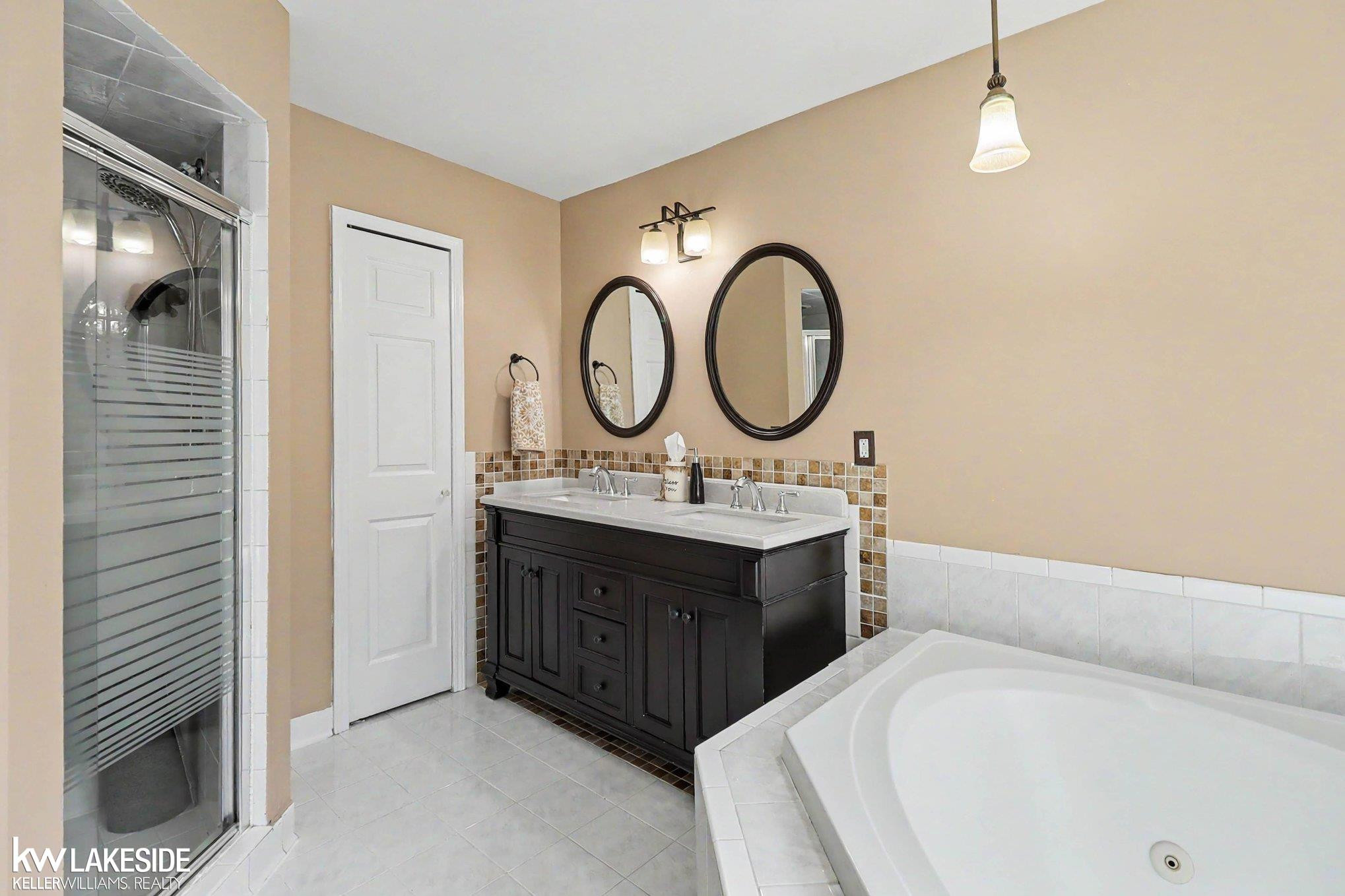 47619 Lamplighter Trail, Macomb, MI 48044 — Photo 27